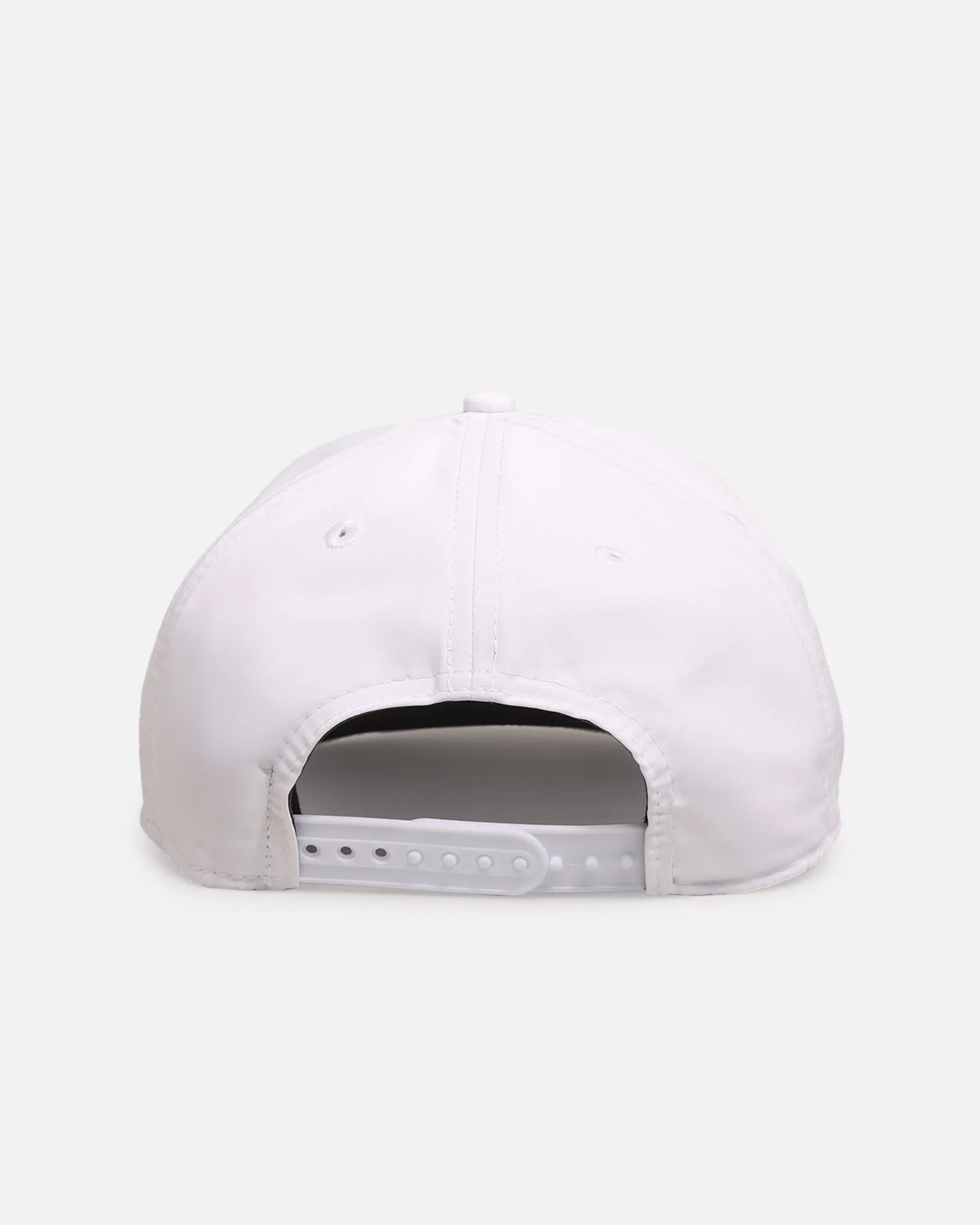 New Era Smash Gold Club 'Liv Golf' 9SEVENTY Stretch Snapback White sold by Culture Kings product image thumbnail 2