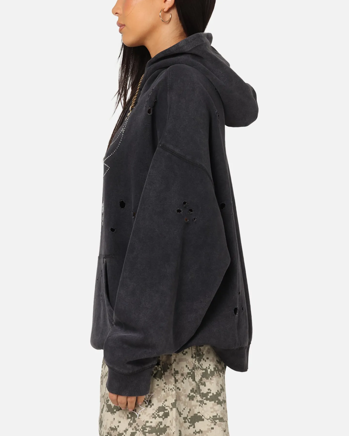 Mitchell & Ness Chicago Bulls Distressed Rhinestone Logo Hoodie Faded Black sold by Culture Kings product image thumbnail 5