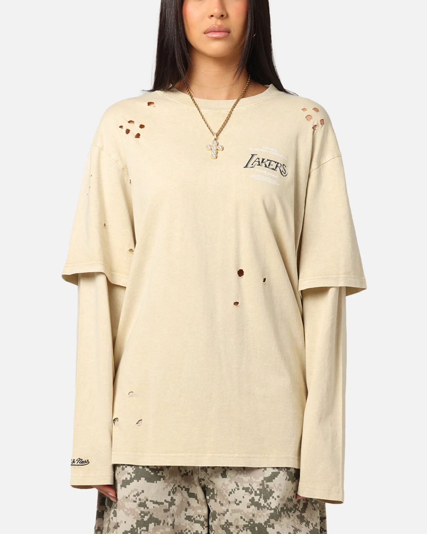 Mitchell & Ness Los Angeles Lakers Chromed Mock Long Sleeve T-Shirt Khaki sold by Culture Kings product image thumbnail 2