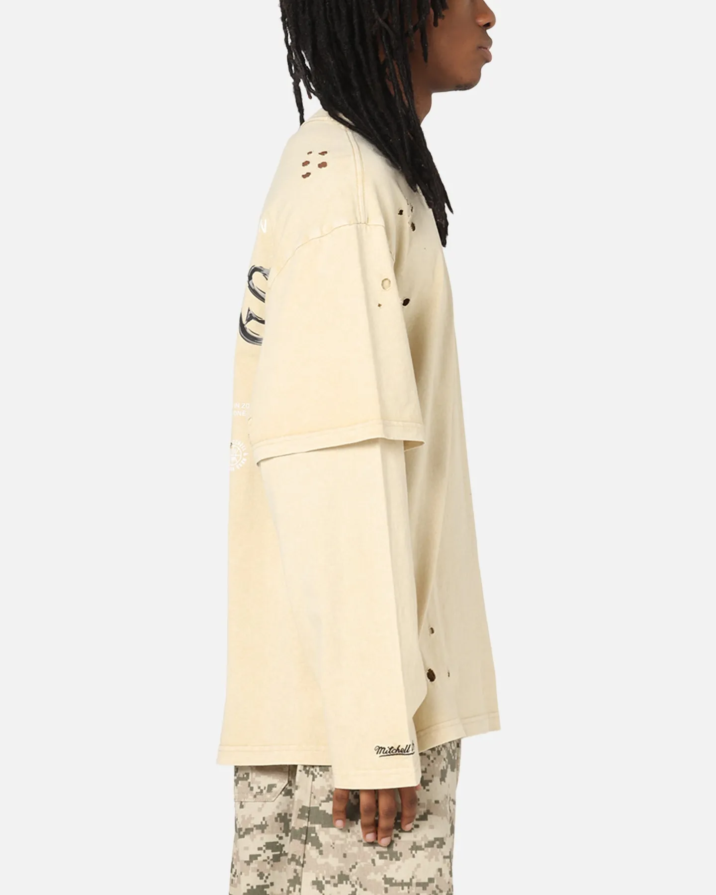 Mitchell & Ness Los Angeles Lakers Chromed Mock Long Sleeve T-Shirt Khaki sold by Culture Kings product image thumbnail 5