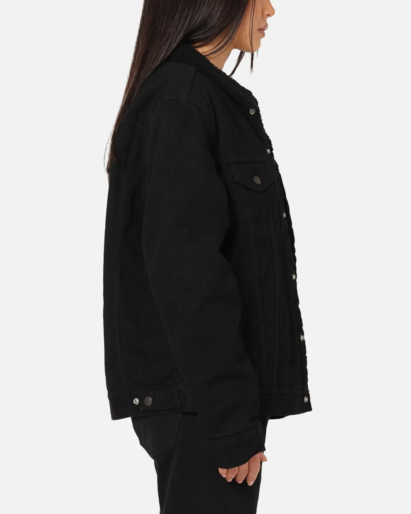 Levi Strauss And Co Relaxed Fit Sherpa Trucker Jacket Black sold by Culture Kings product image thumbnail 4