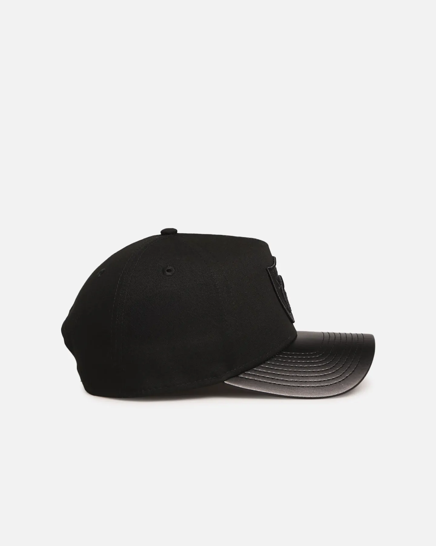 New Era Las Vegas Raiders 'Canvas Leather' 9FORTY A-Frame Snapback Black sold by Culture Kings product image thumbnail 3