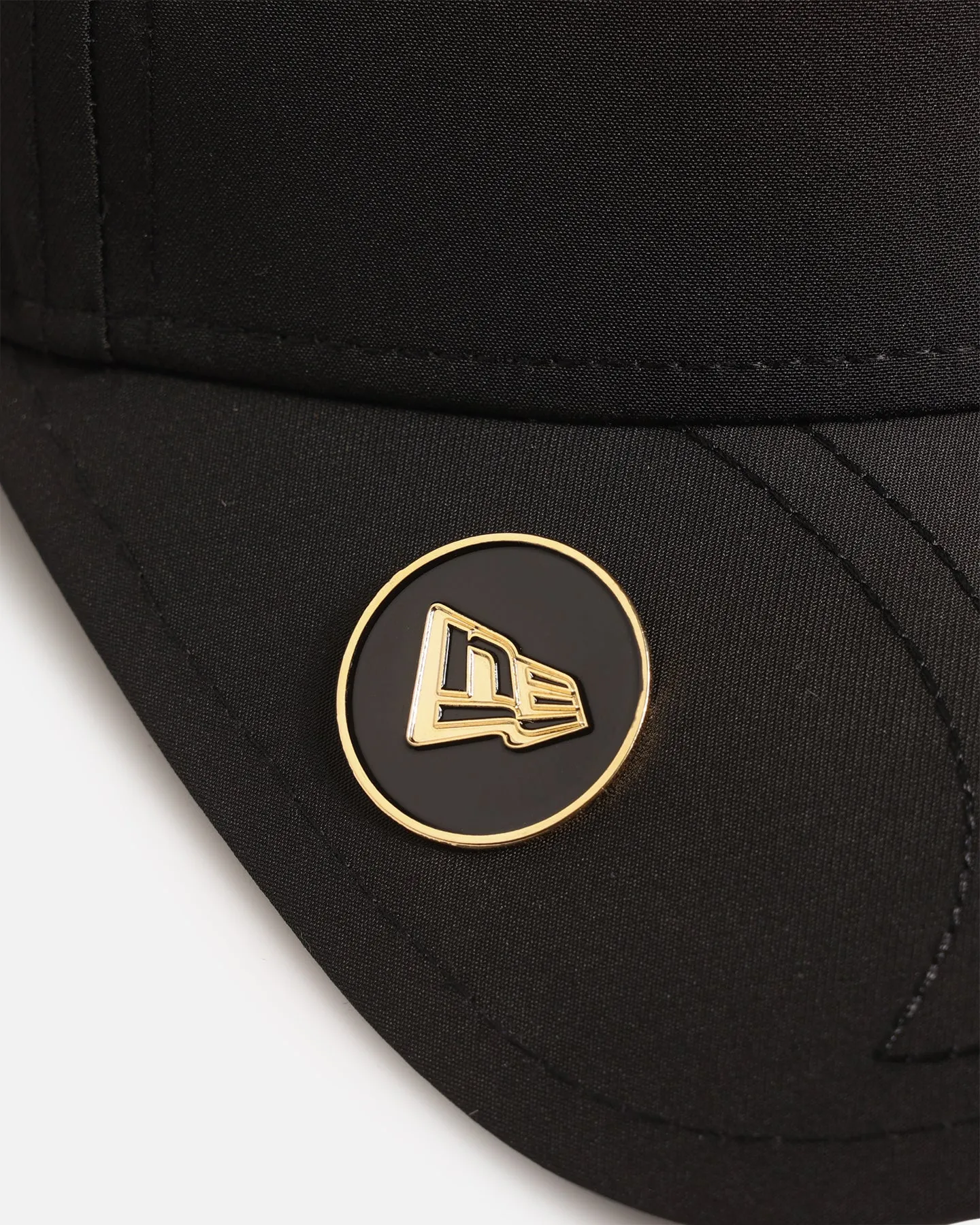 New Era New York Yankees 'Golf Pack Prolite' 9FORTY A-Frame Snapback Black sold by Culture Kings product image thumbnail 2