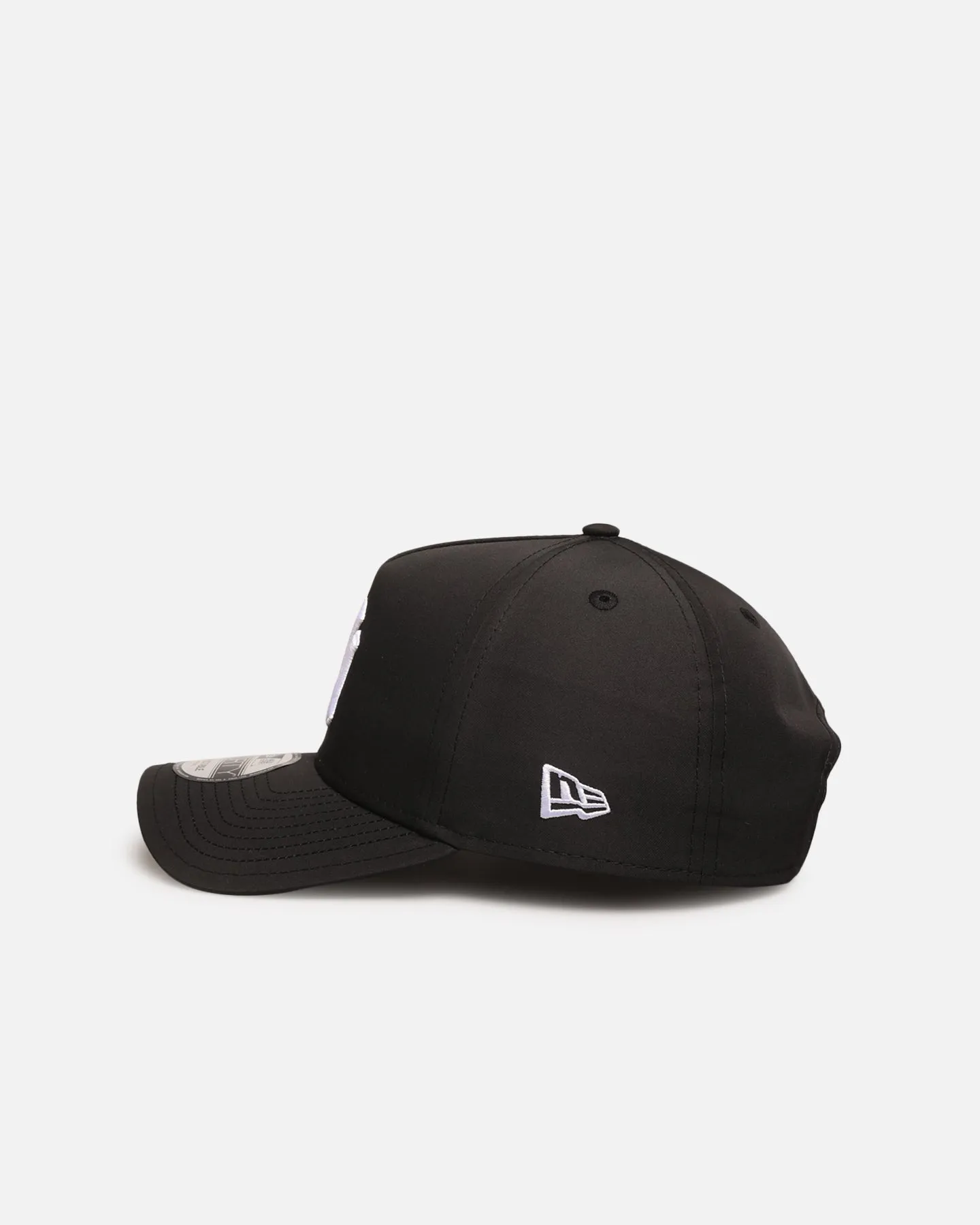 New Era New York Yankees 'Golf Pack Prolite' 9FORTY A-Frame Snapback Black sold by Culture Kings product image thumbnail 5