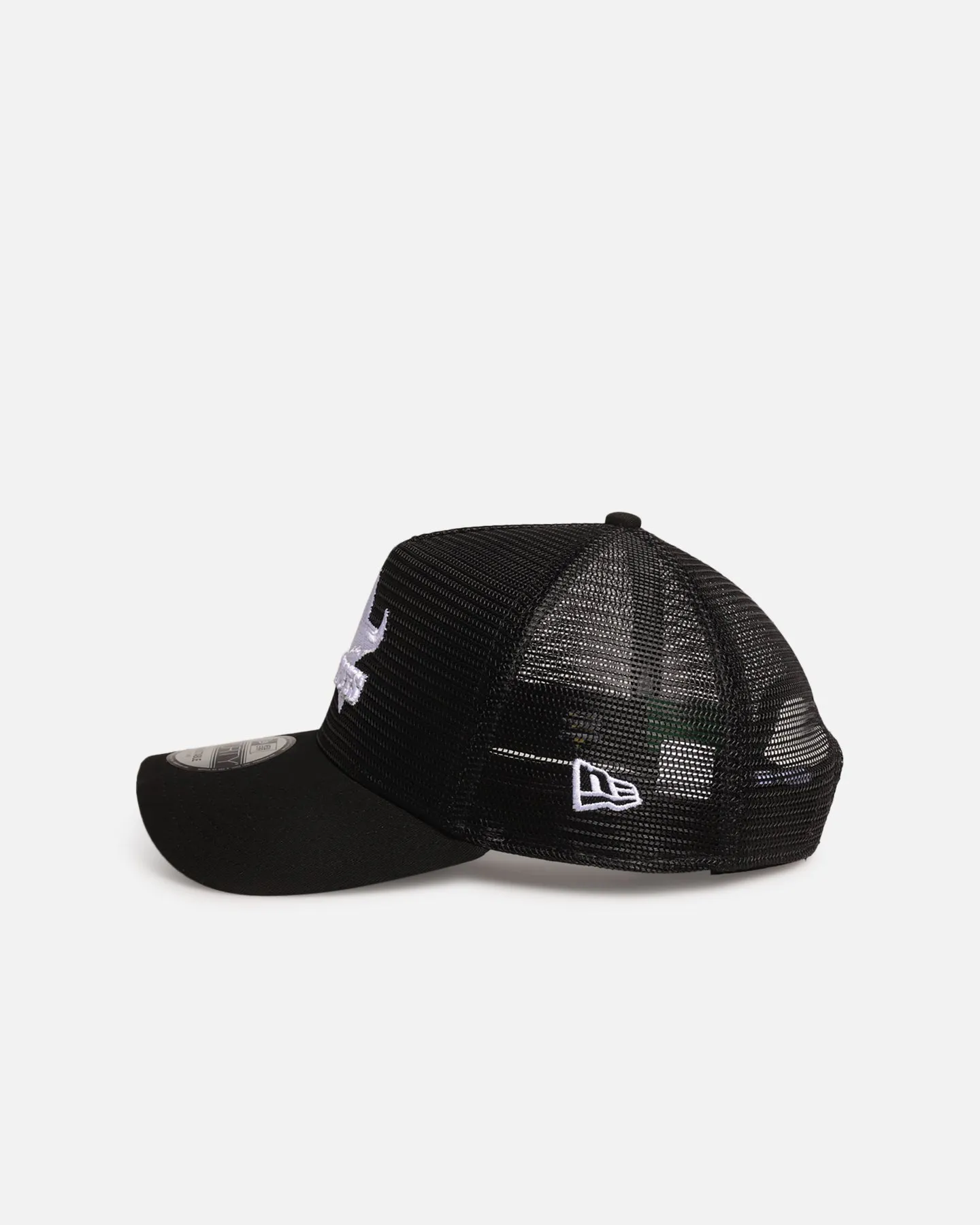 New Era North Queensland Cowboys 'NRL Mesh Crown' 9FORTY A-Frame Trucker Snapback Black sold by Culture Kings product image thumbnail 4