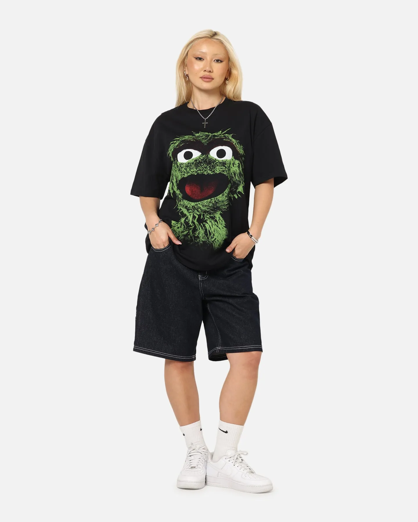 American Thrift X Sesame Street Oscar The Grouch Grail Heavy T-Shirt Black sold by Culture Kings product image thumbnail 2