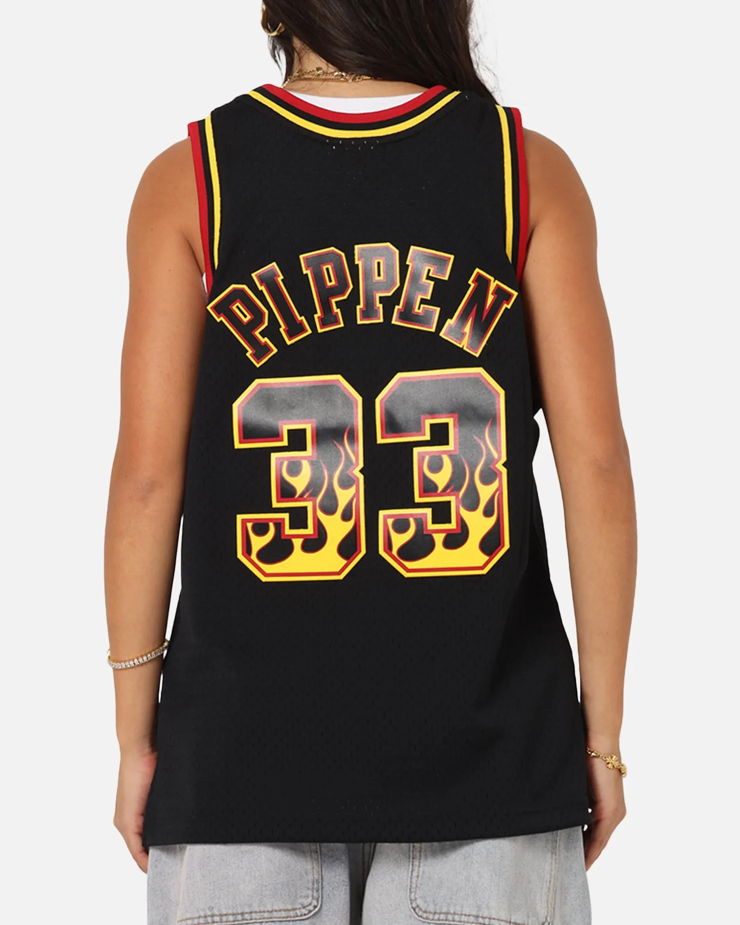 Mitchell & Ness Chicago Bulls Scottie Pippen Legends Jersey Black/Grey sold by Culture Kings product image thumbnail 2