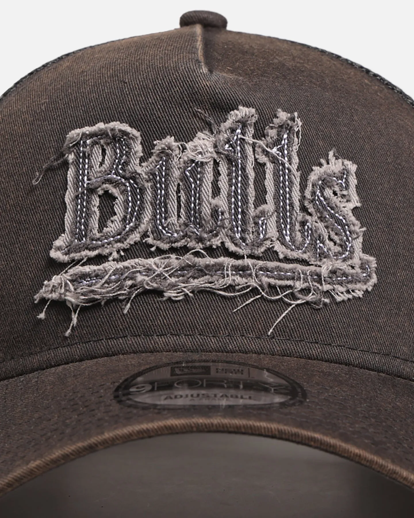 New Era Chicago Bulls 'Washed Fray' 9FORTY A-Frame Trucker Snapback Washed Grey sold by Culture Kings product image thumbnail 5