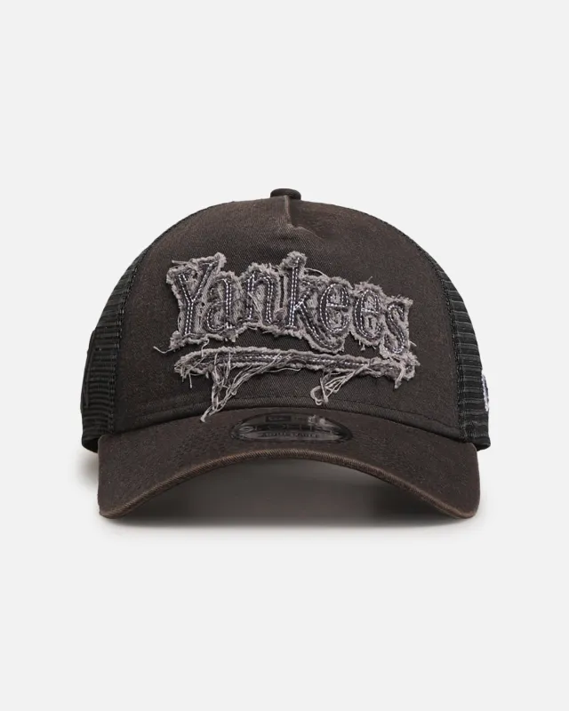 New Era New York Yankees 'Washed Fray' 9FORTY A-Frame Trucker Snapback Washed Grey made by New Era