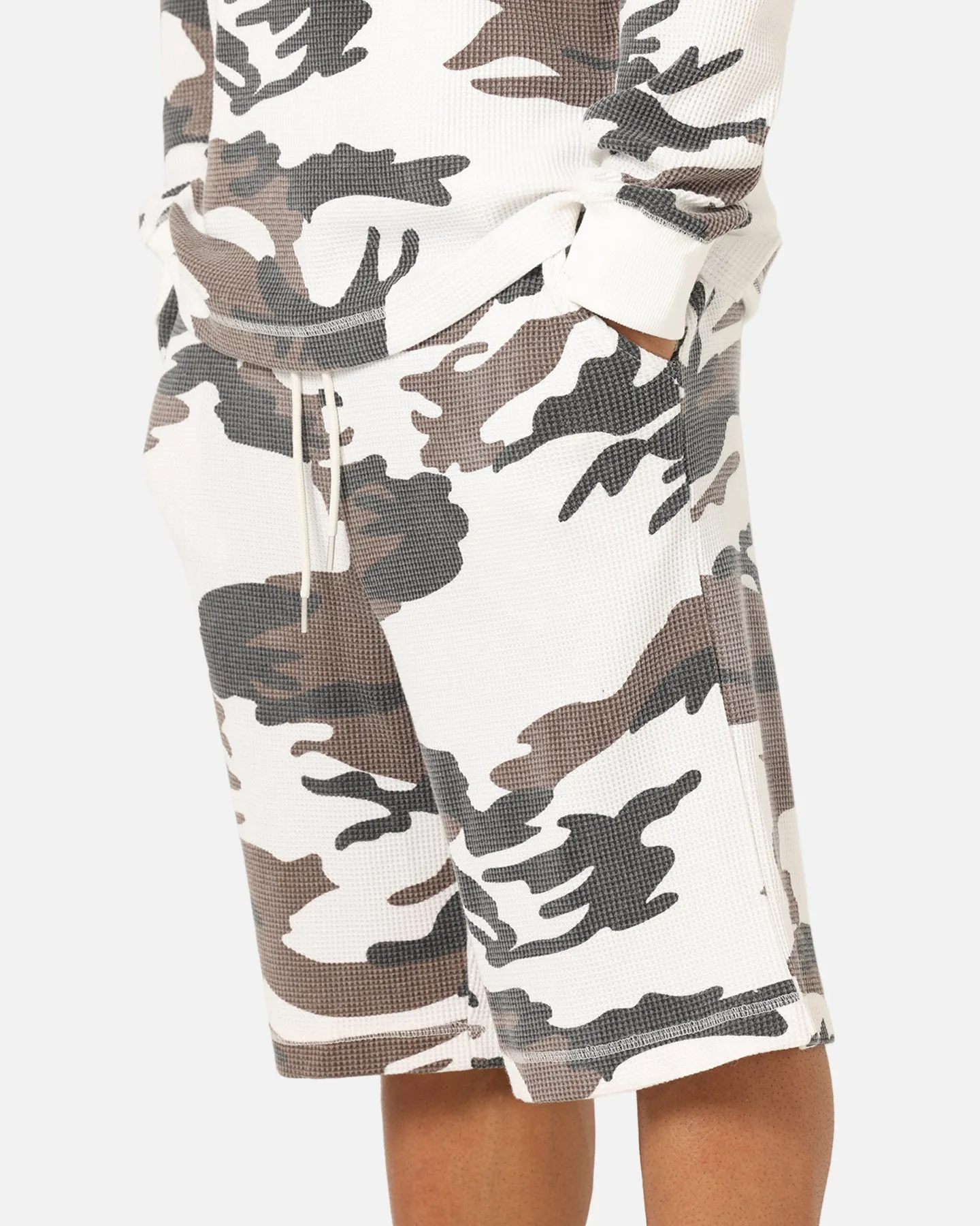 XXIII Printed Thermal Shorts Snow Camo sold by Culture Kings product image thumbnail 3