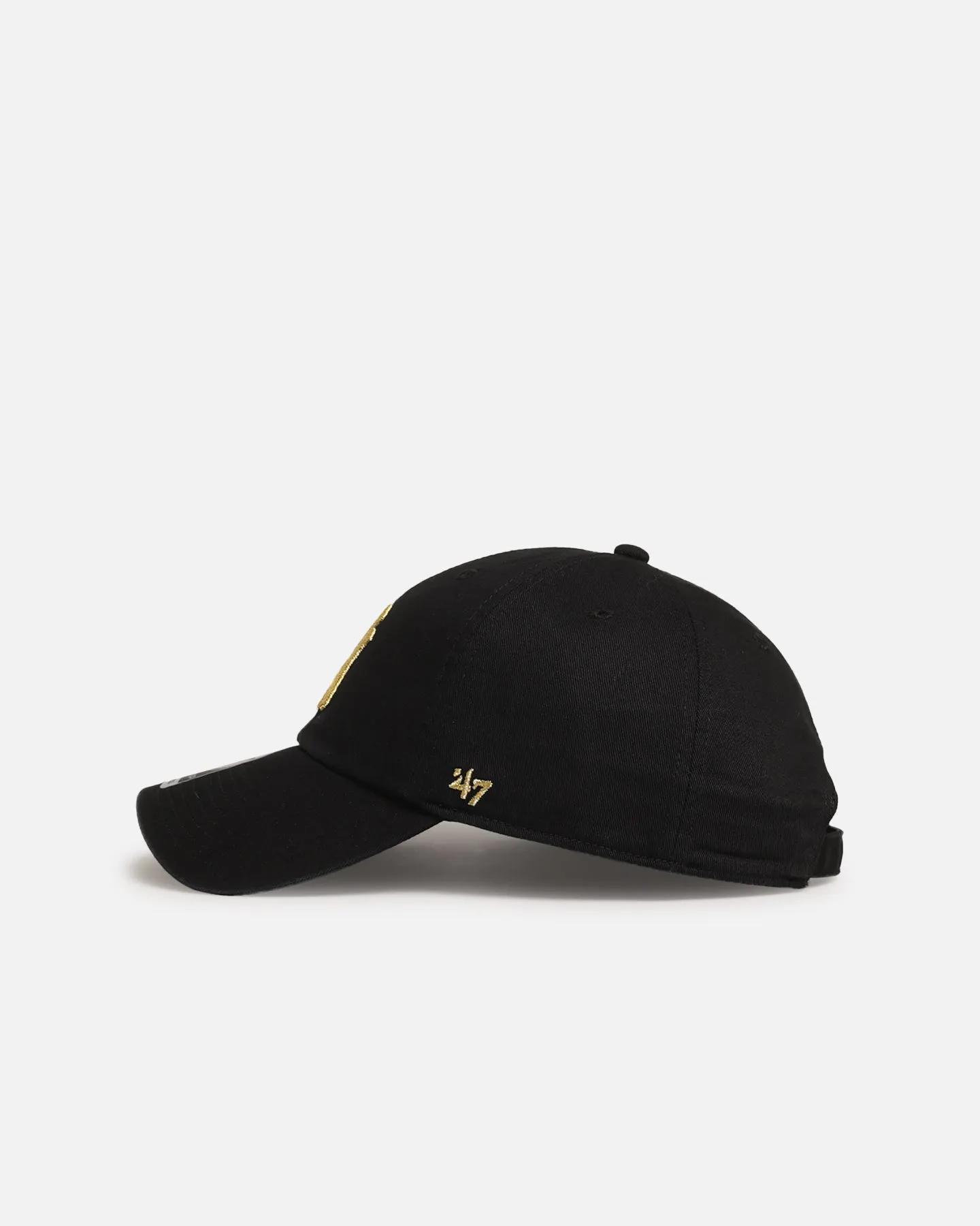 47 Brand New York Yankees 'Metallic' 47 Clean Up Strapback Black/Gold sold by Culture Kings product image thumbnail 4