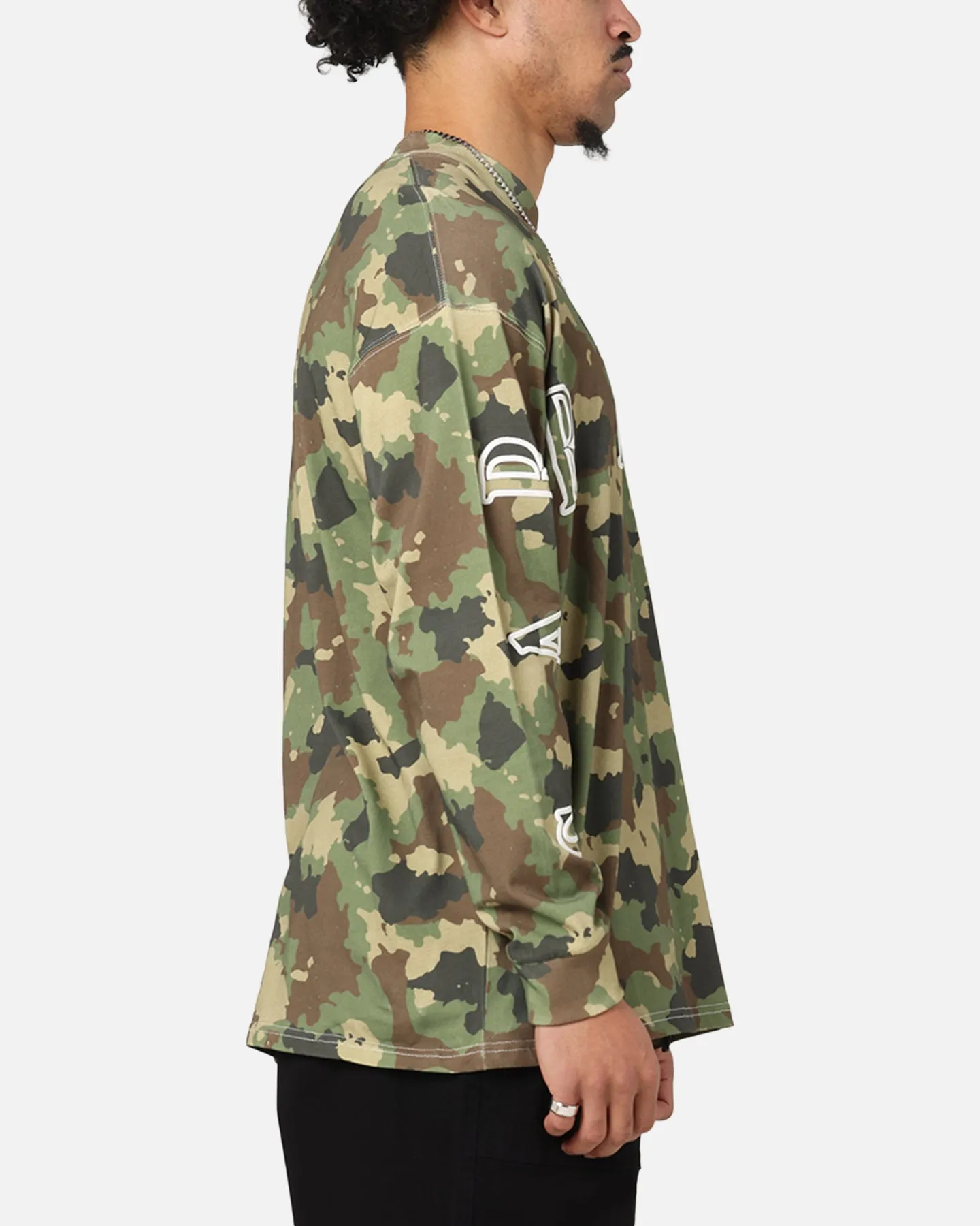 Carre Global Oversized Long Sleeve T-Shirt Camo sold by Culture Kings product image thumbnail 4