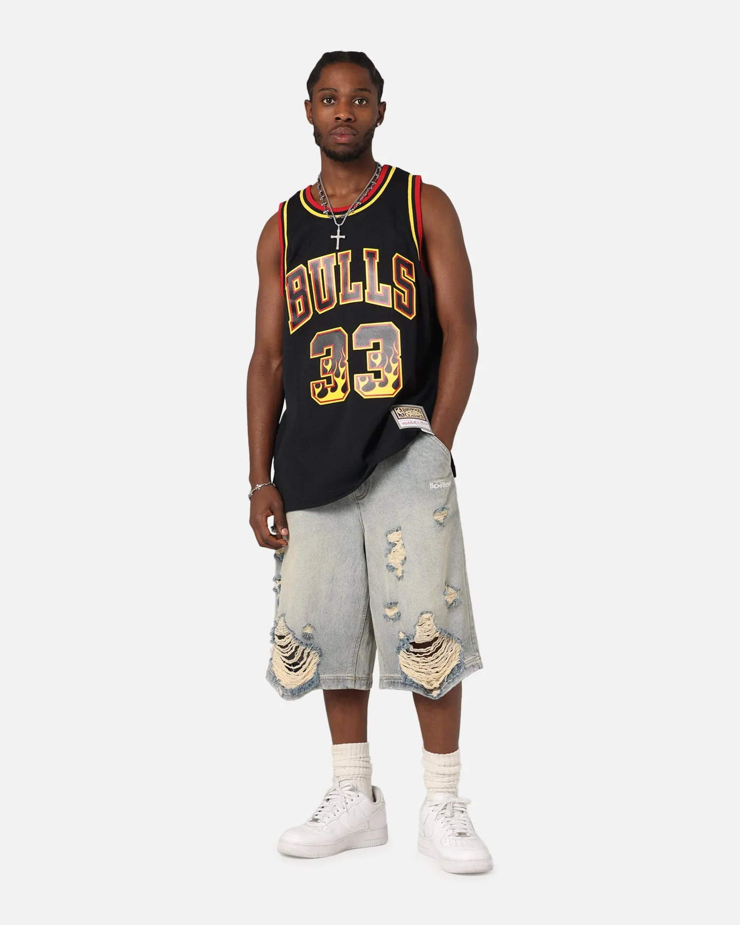 Mitchell & Ness Chicago Bulls Scottie Pippen Legends Jersey Black/Grey sold by Culture Kings product image thumbnail 3