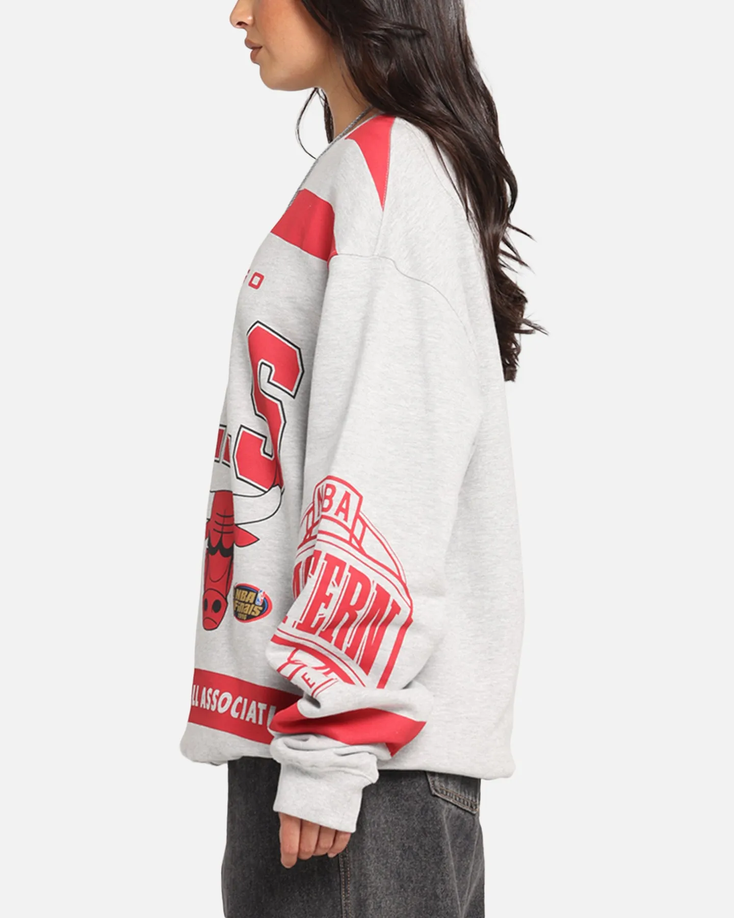 Mitchell & Ness Chicago Bulls Letterform Crewneck Grey Marle/Official Team Color sold by Culture Kings product image thumbnail 5