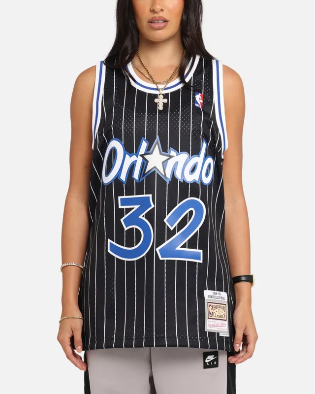 Mitchell & Ness Orlando Magic Shaquille O'Neal '94-'95 #32 Alternate Swingman Jersey Black/White sold by Culture Kings
