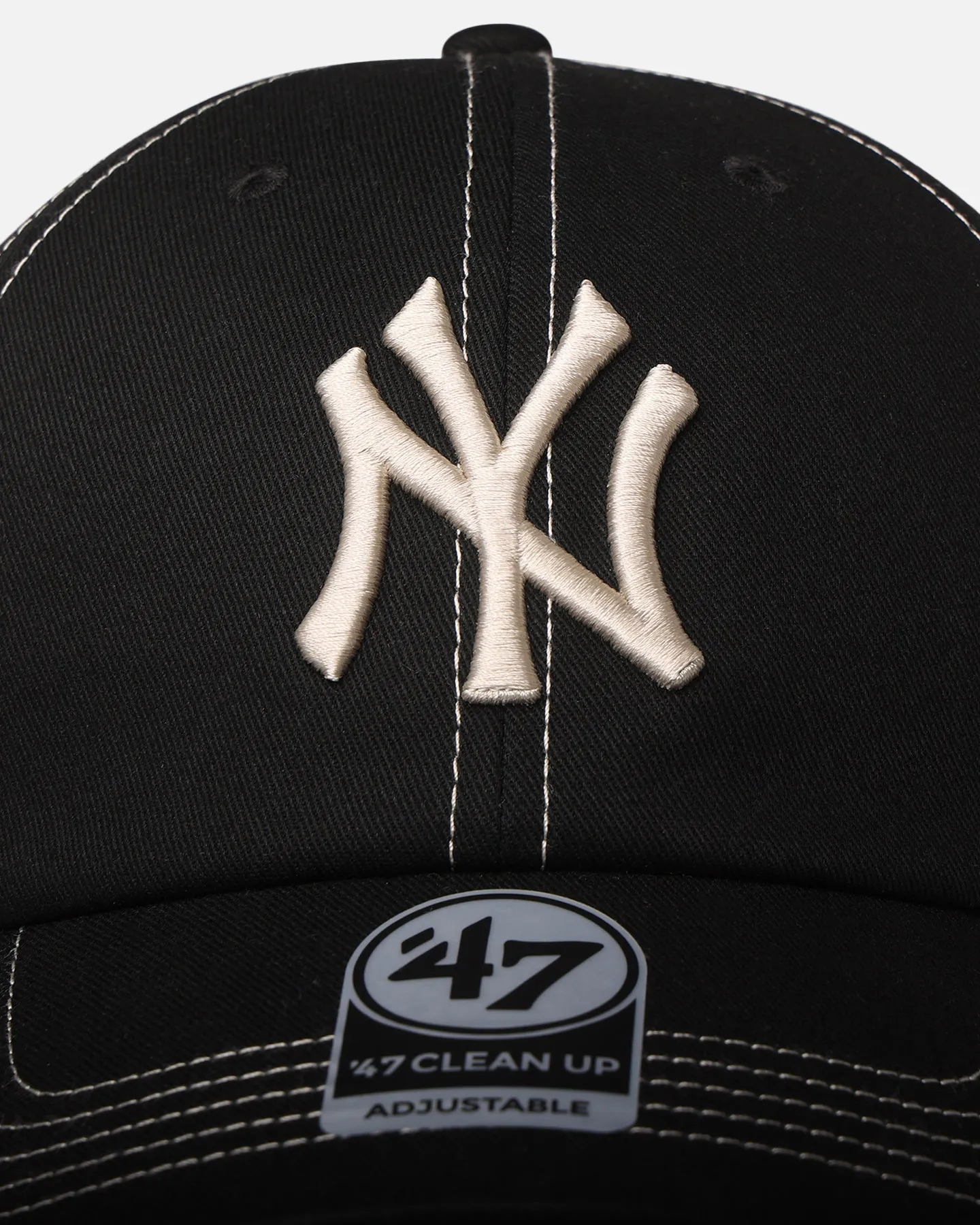 47 Brand New York Yankees 'Contrast Stitch' 47 Clean Up Strapback Black/Bone sold by Culture Kings product image thumbnail 5
