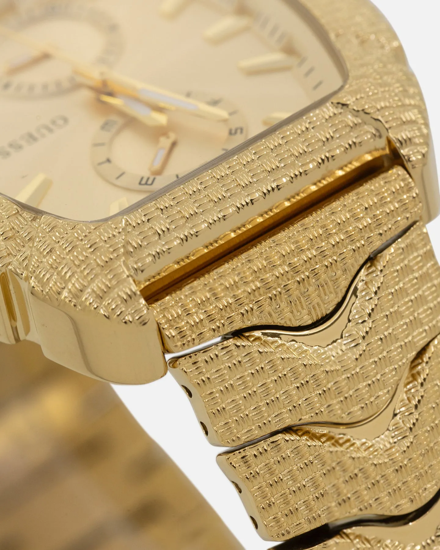 Guess Mainline Nile Textured Bracelet Watch Gold sold by Culture Kings product image thumbnail 5