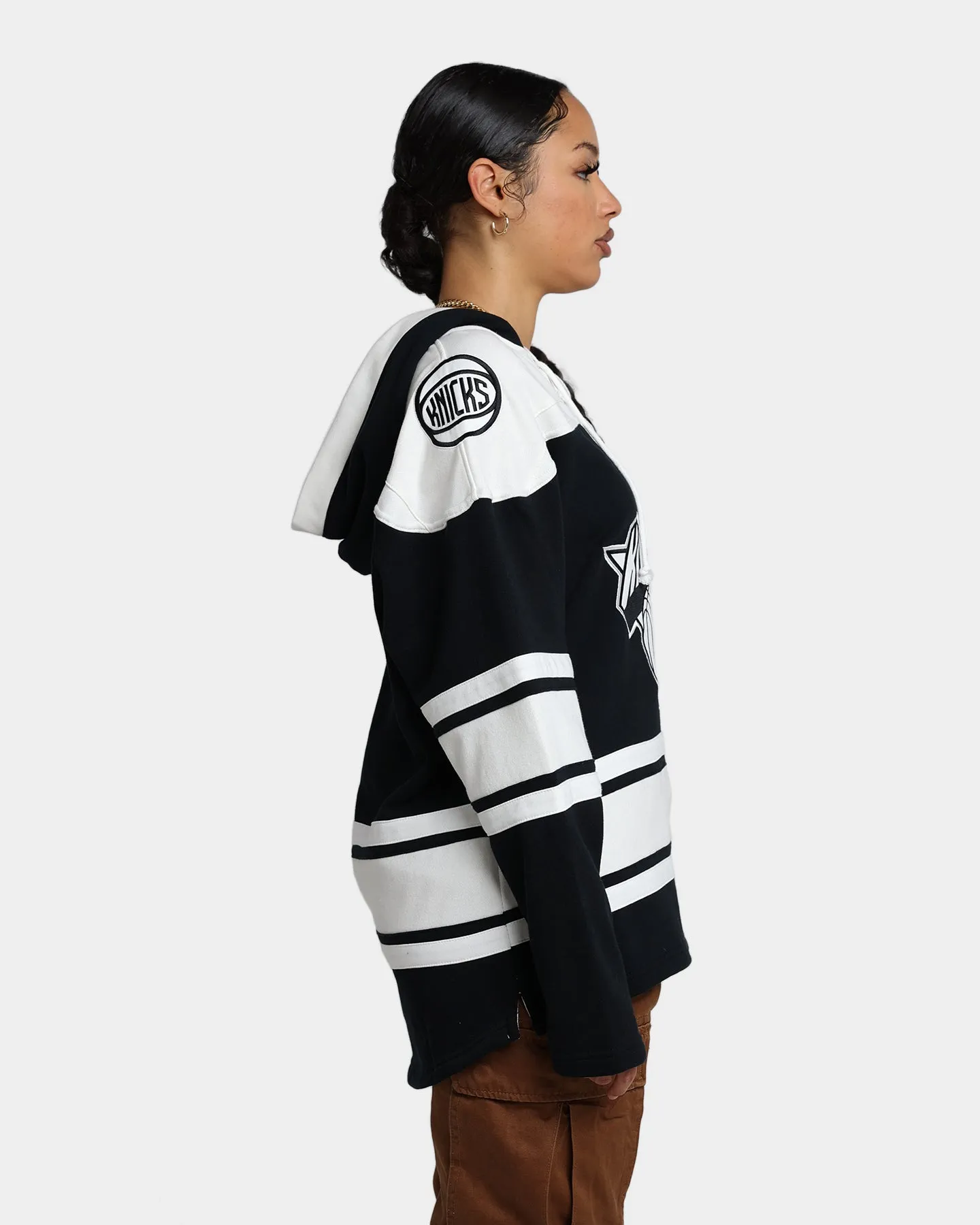 47 Brand New York Knicks Superior Lacer Hoodie Jet Black sold by Culture Kings product image thumbnail 5