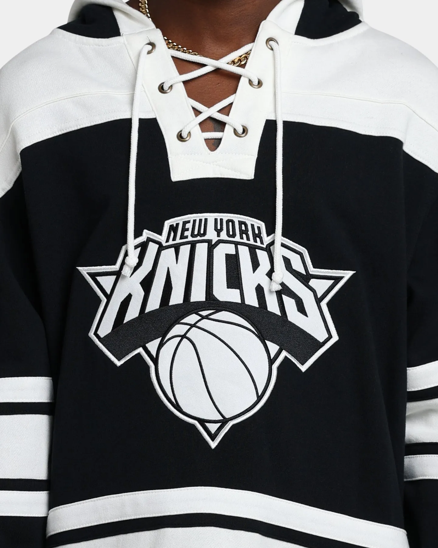 47 Brand New York Knicks Superior Lacer Hoodie Jet Black sold by Culture Kings product image thumbnail 3