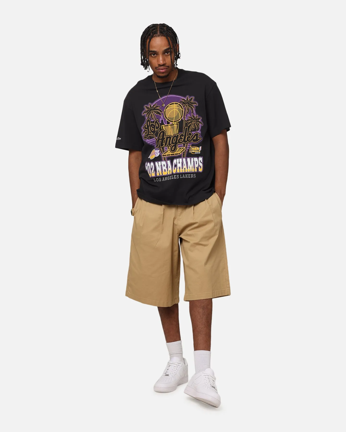 Mitchell & Ness Los Angeles Lakers '02 NBA Champs T-Shirt Faded Black sold by Culture Kings product image thumbnail 2