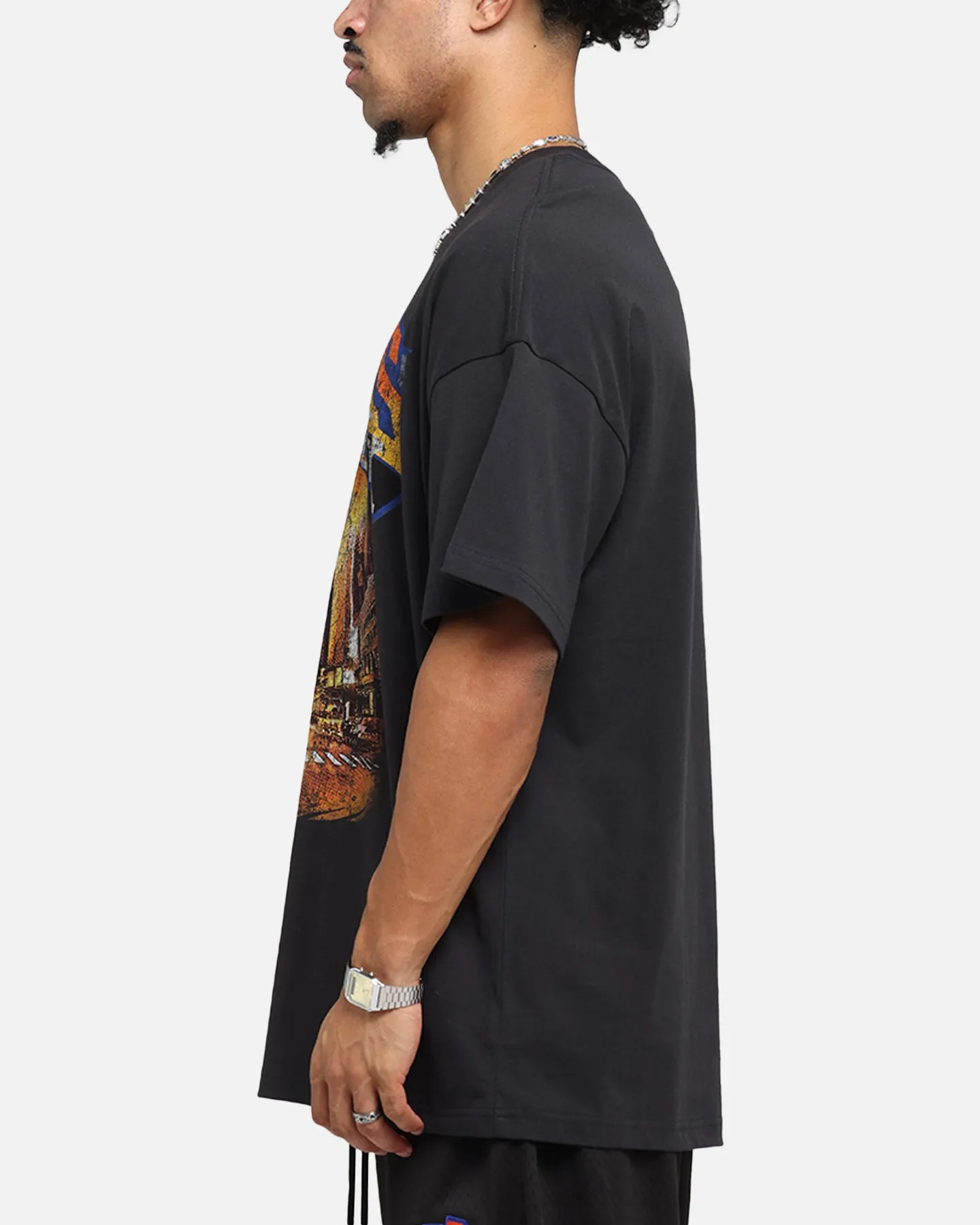 Mitchell & Ness New York Knicks The Garden T-Shirt Faded Black sold by Culture Kings product image thumbnail 5