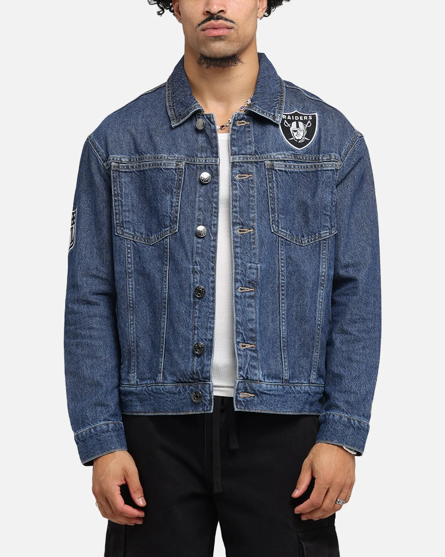 New Era Las Vegas Raiders NFL Denim Jacket Dark Blue sold by Culture Kings product image thumbnail 2