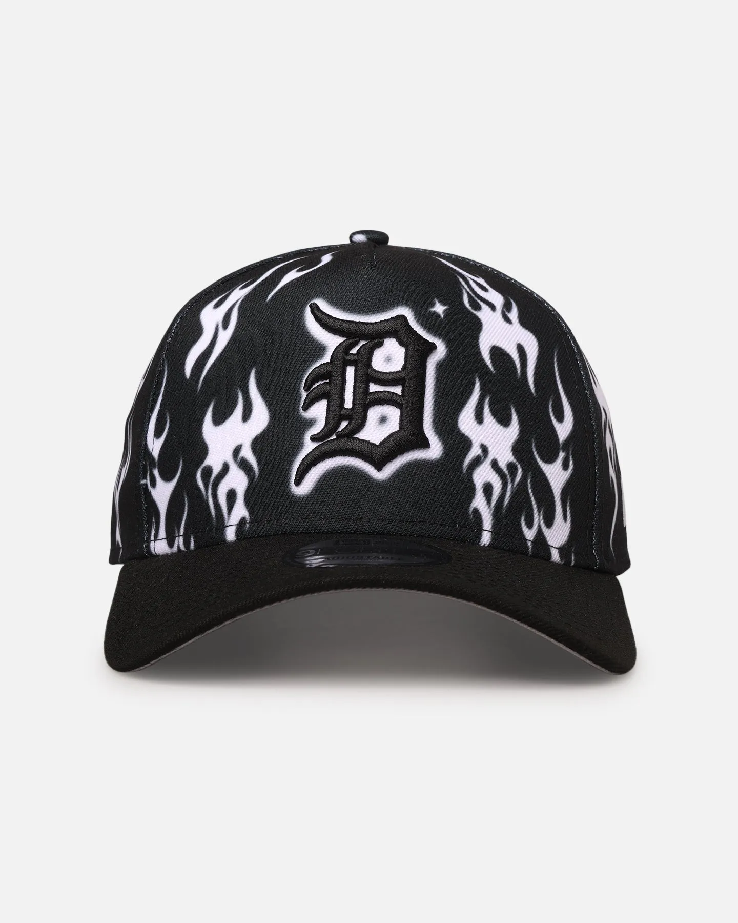 New Era Detroit Tigers 'Crown Flames' 9OFRTY A-Frame Snapback Black/White sold by Culture Kings
