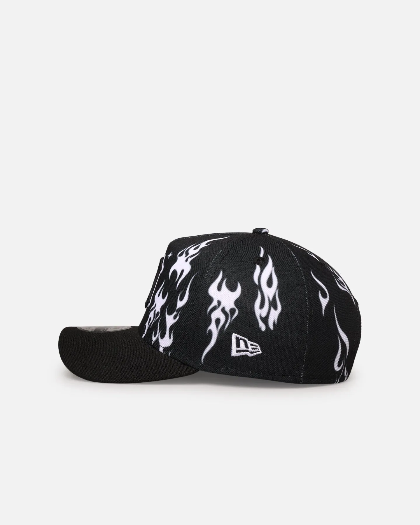 New Era Detroit Tigers 'Crown Flames' 9OFRTY A-Frame Snapback Black/White sold by Culture Kings product image thumbnail 4
