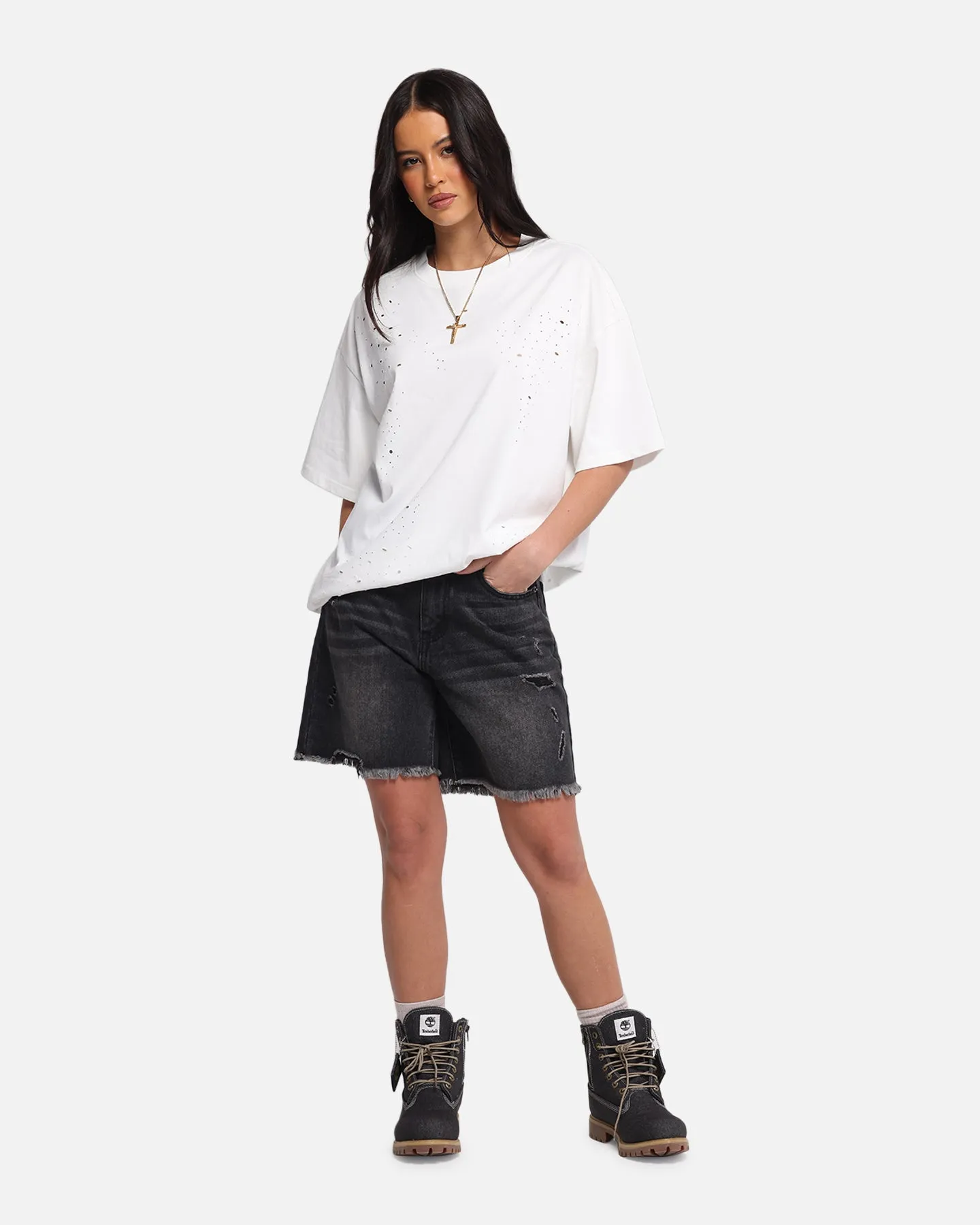 XXIII Women's Relaxed Denim Shorts Washed black sold by Culture Kings product image thumbnail 2