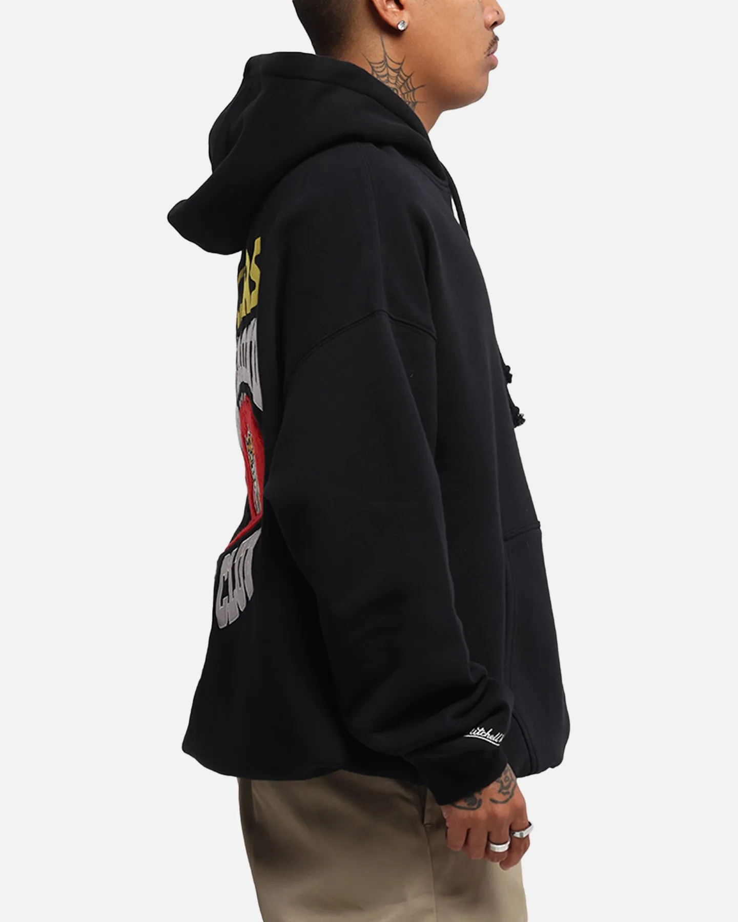 Mitchell & Ness Richmond Tigers Team Hoodie Solid Black sold by Culture Kings product image thumbnail 5