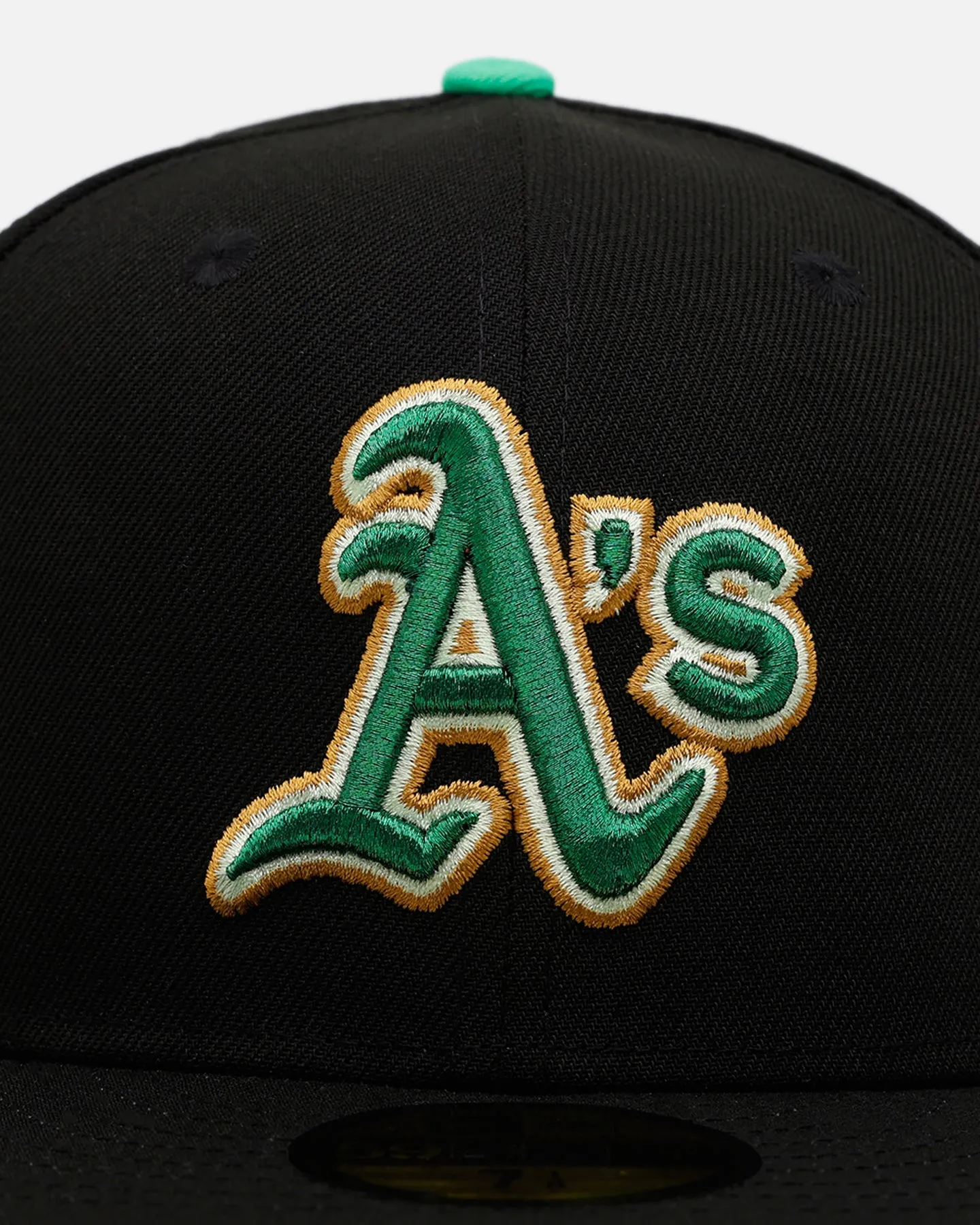New Era Oakland Athletics 'St. Patrick's Day' 59FIFTY Fitted Black/Green sold by Culture Kings product image thumbnail 5
