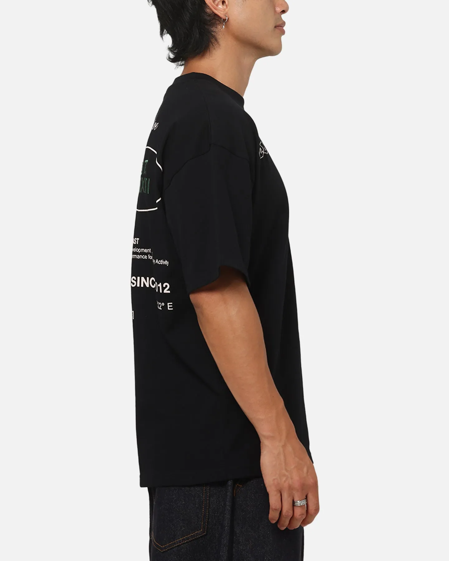 Carre Mmxii T-Shirt Black sold by Culture Kings product image thumbnail 5