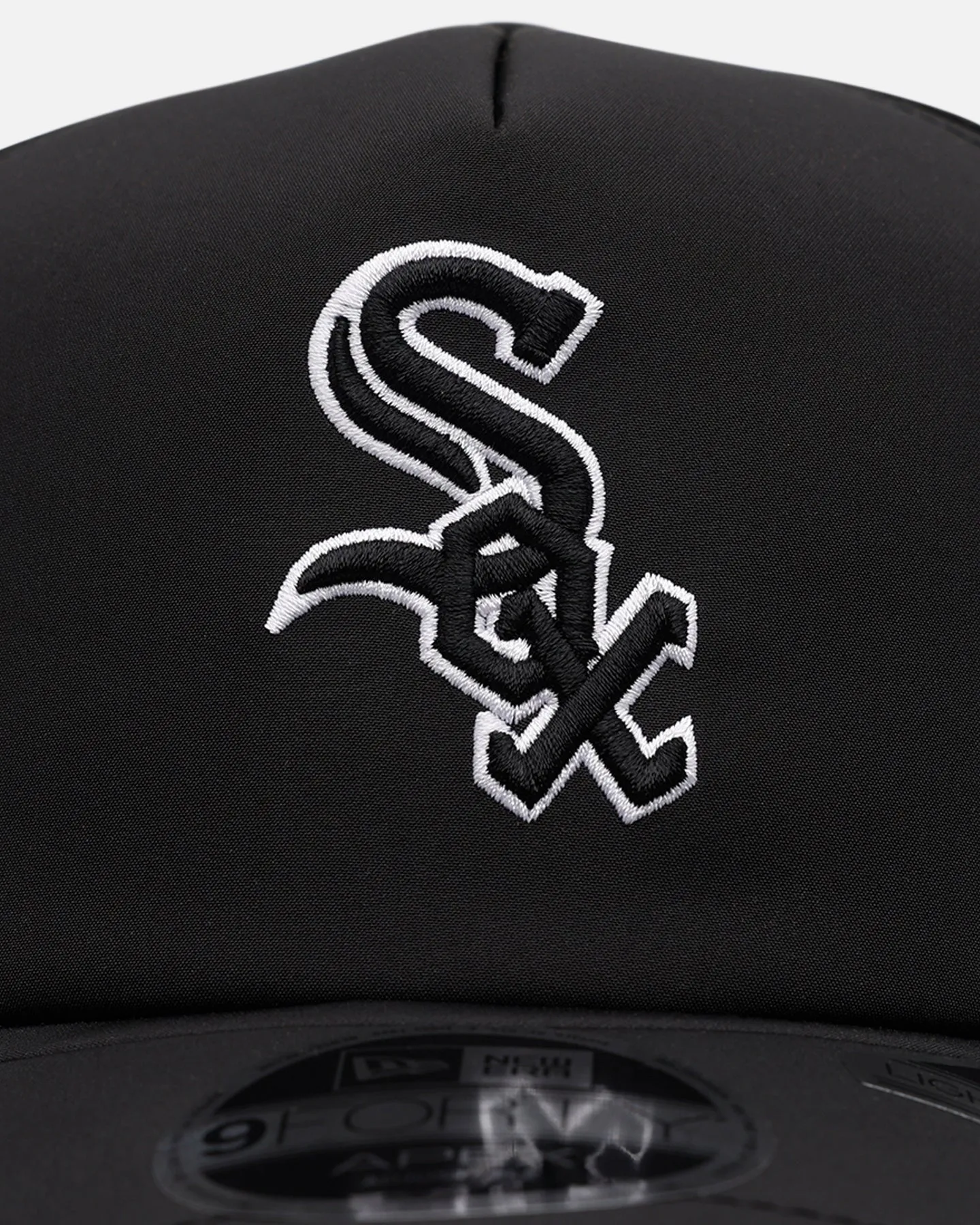 New Era Chicago White Sox 'Batting Practice' 9FORTY A-Frame Trucker Snapback Official Team Color sold by Culture Kings product image thumbnail 5