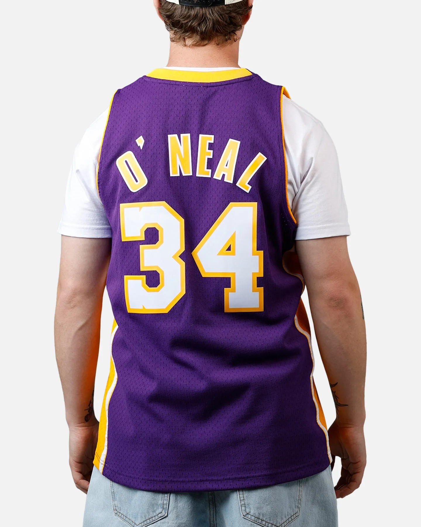 Mitchell & Ness Los Angeles Lakers Shaquille O'Neal '99-'00 #34 Swingman Jersey Purple sold by Culture Kings product image thumbnail 2