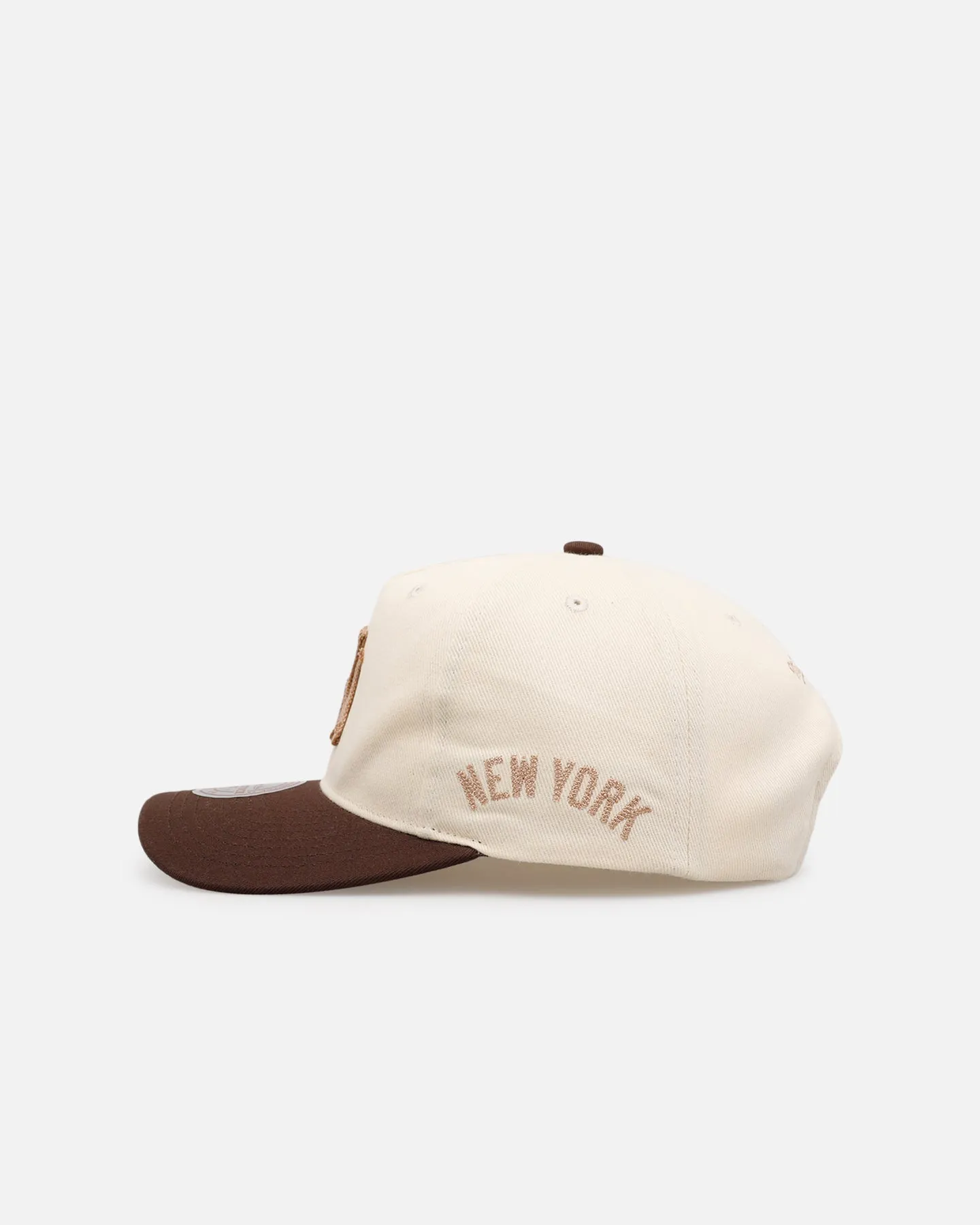 Mitchell & Ness New York Yankees 'Hand Stitch' Deadstock Snapback Brown sold by Culture Kings product image thumbnail 4