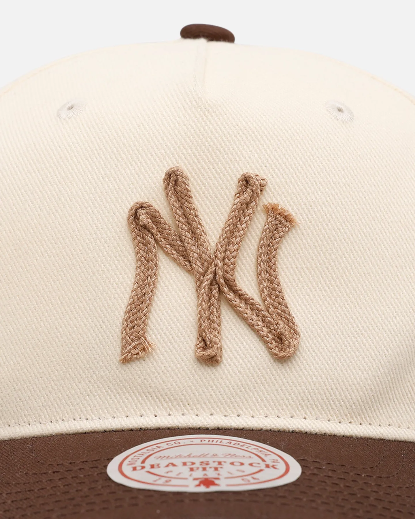 Mitchell & Ness New York Yankees 'Hand Stitch' Deadstock Snapback Brown sold by Culture Kings product image thumbnail 5