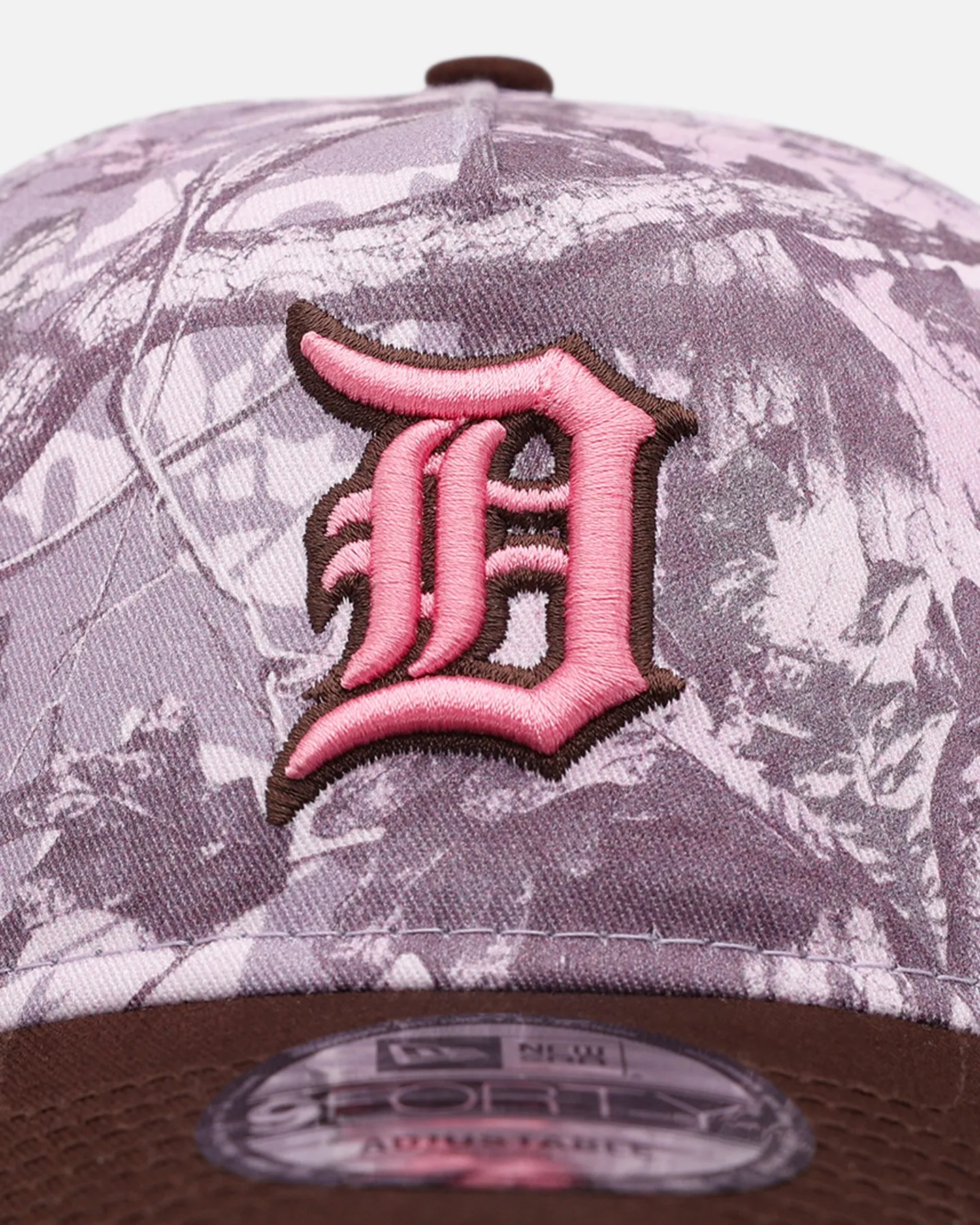 New Era Detroit Tigers 'Pink Tree Camo' 9FORTY A-Frame Snapback Pink sold by Culture Kings product image thumbnail 5