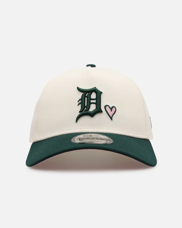 New Era Detroit Tigers 'Pink Satin Hearts Green' 9FORTY A-Frame Snapback Chrome/Dark Green made by New Era