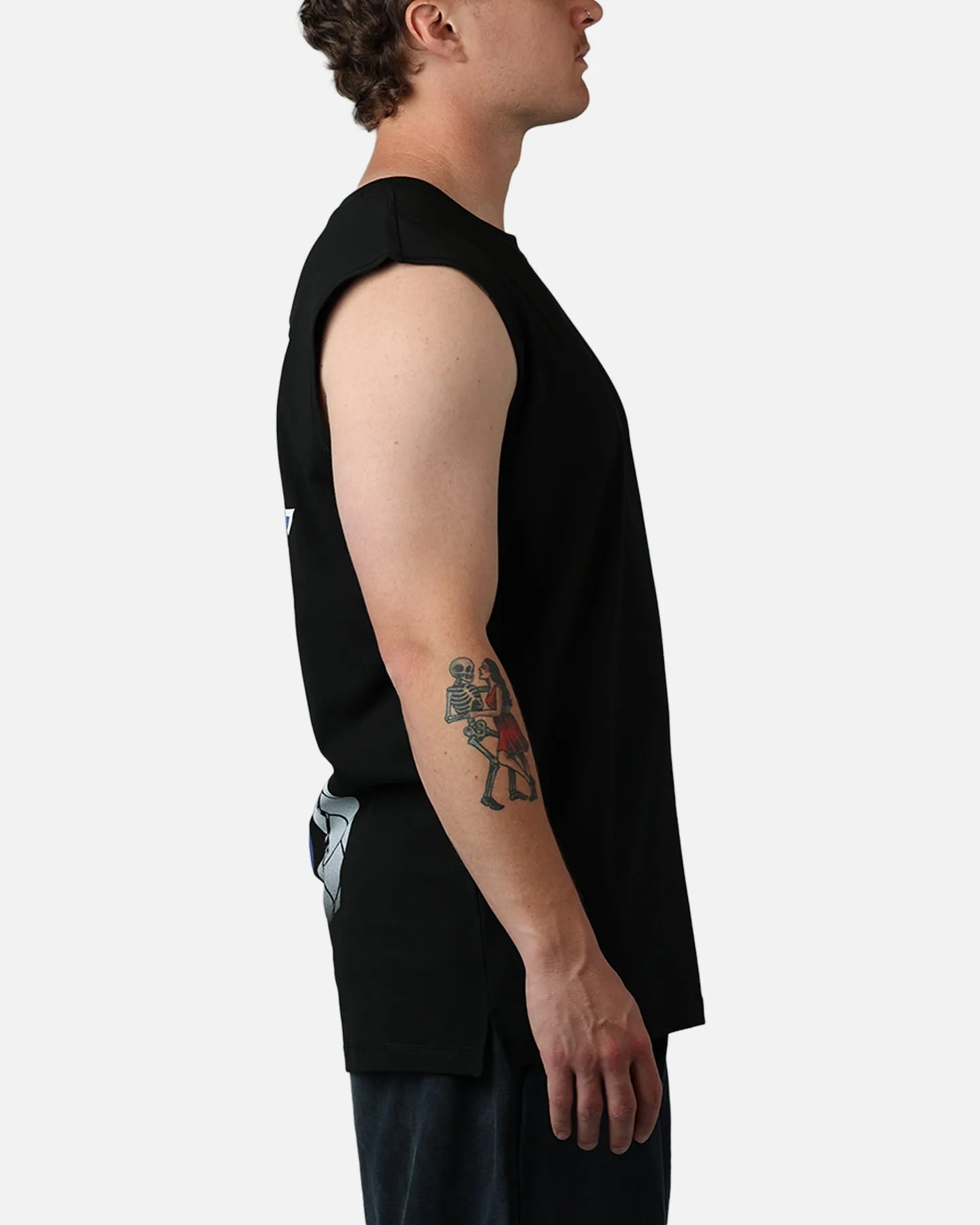 New Era New York Knicks Muscle T-Shirt Black sold by Culture Kings product image thumbnail 4
