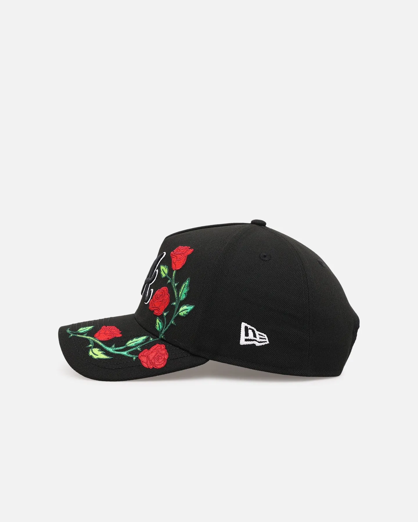 New Era Atlanta Braves 'Garden' 9FORTY A-Frame Snapback Black sold by Culture Kings product image thumbnail 4