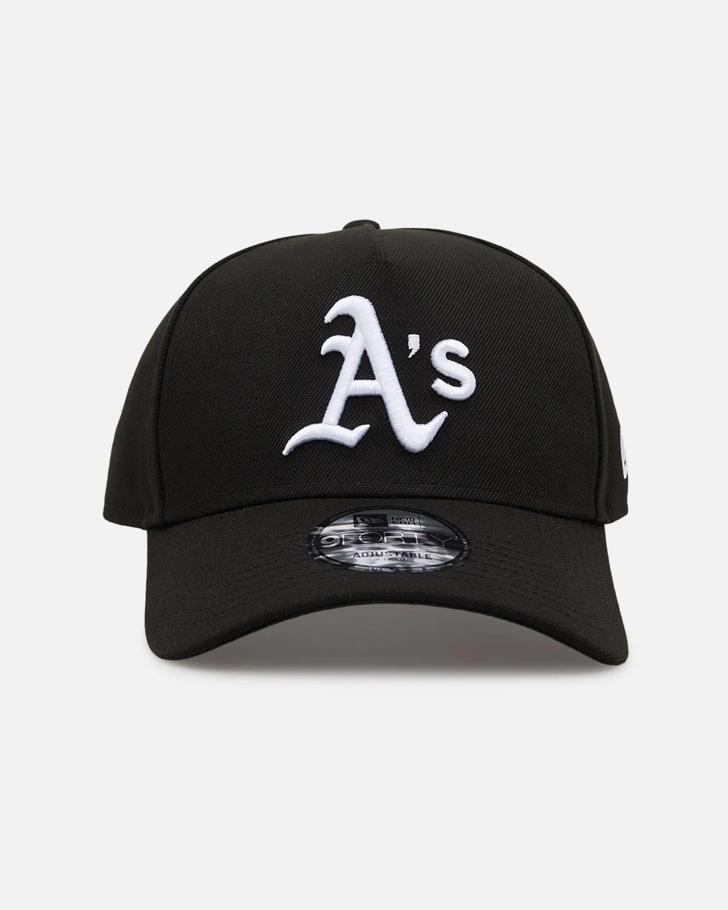 New Era Oakland Athletics 'Easy Black and White' 9FORTY A-Frame Snapback Black/White sold by Culture Kings