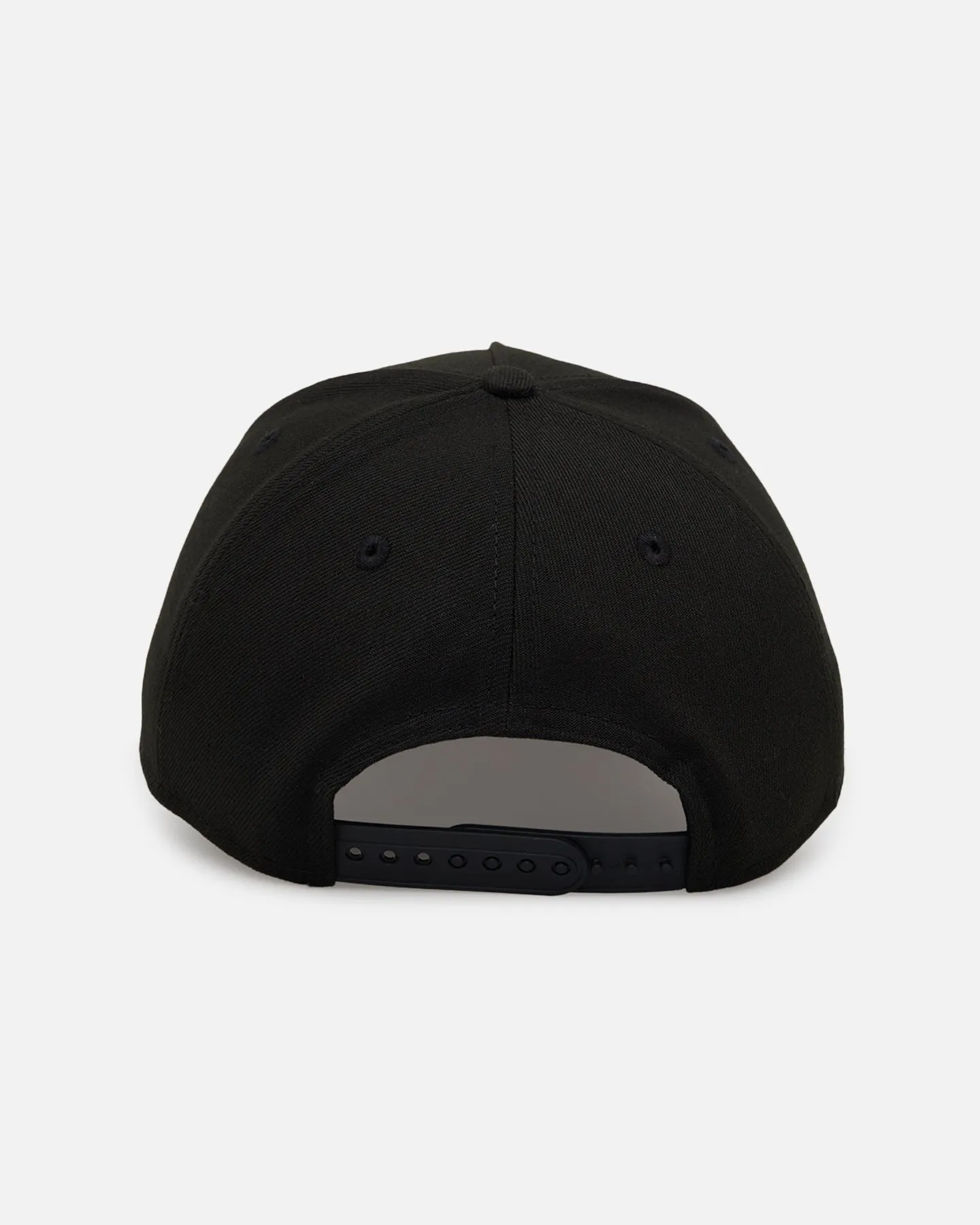 New Era Oakland Athletics 'Easy Black and White' 9FORTY A-Frame Snapback Black/White sold by Culture Kings product image thumbnail 2