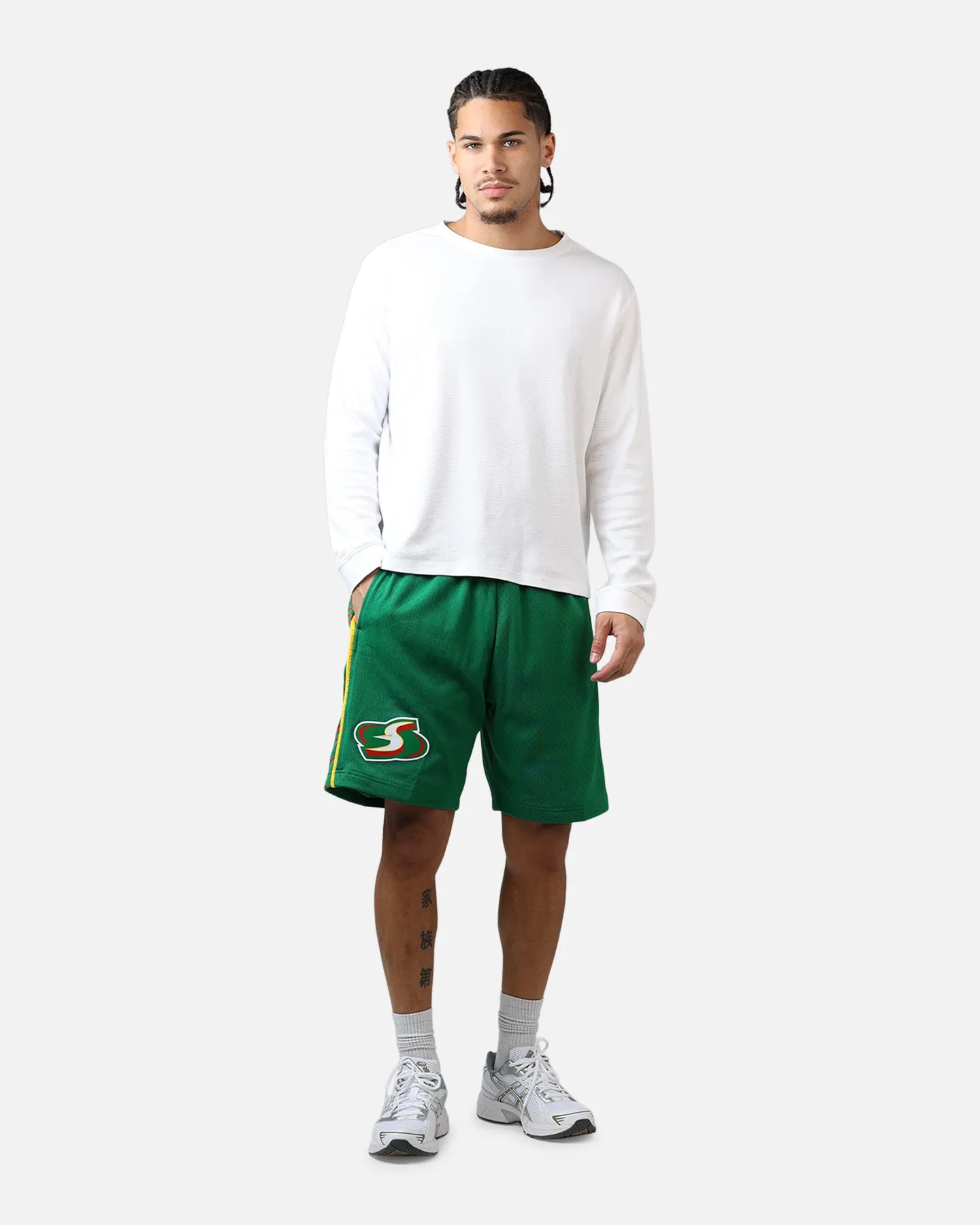Mitchell & Ness Seattle Storm '07 Road Swingman Shorts Green sold by Culture Kings product image thumbnail 2