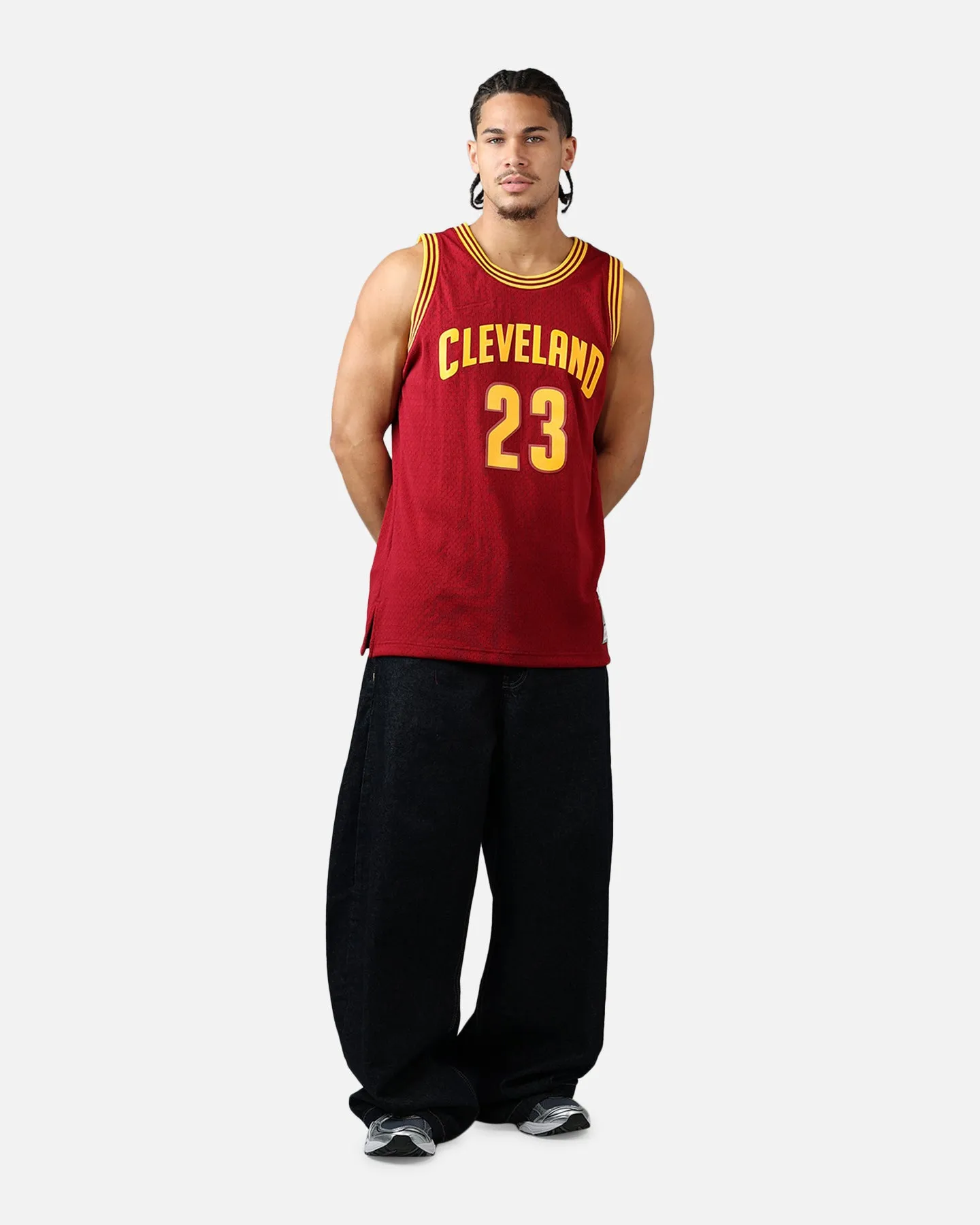 Mitchell & Ness Cleveland Cavaliers LeBron James #23 '15 Road Swingman Jersey Cardinal sold by Culture Kings product image thumbnail 3