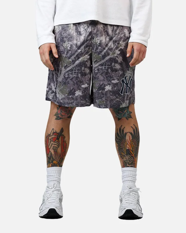 New Era New York Yankees Camo Shorts Camo made by New Era
