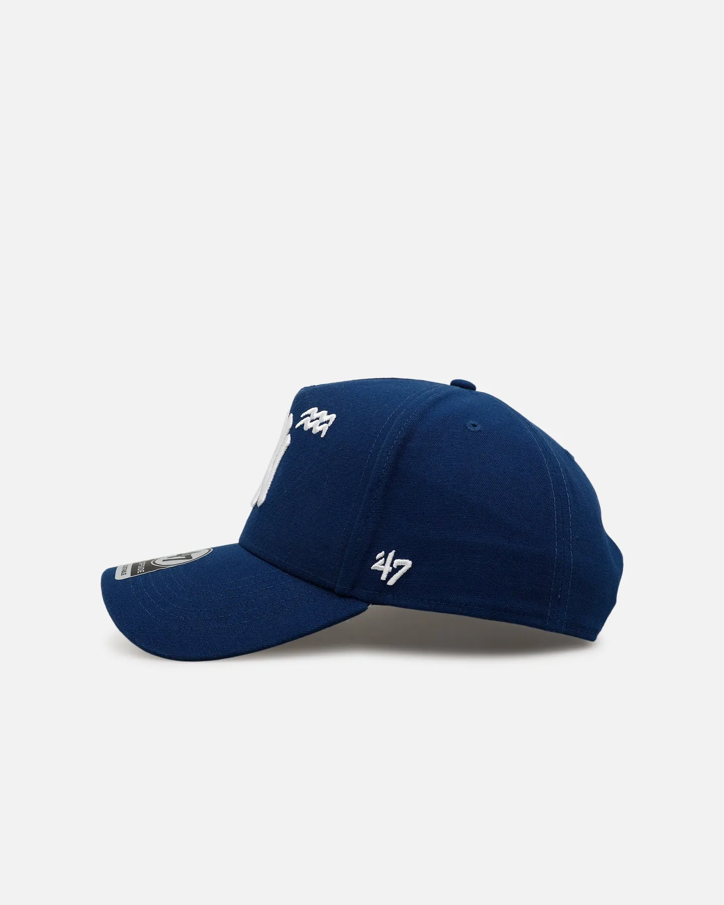 47 Brand New York Yankees 'Yankees Zodiac' Aquarius 47 Offside Snapback Navy Blazer sold by Culture Kings product image thumbnail 4