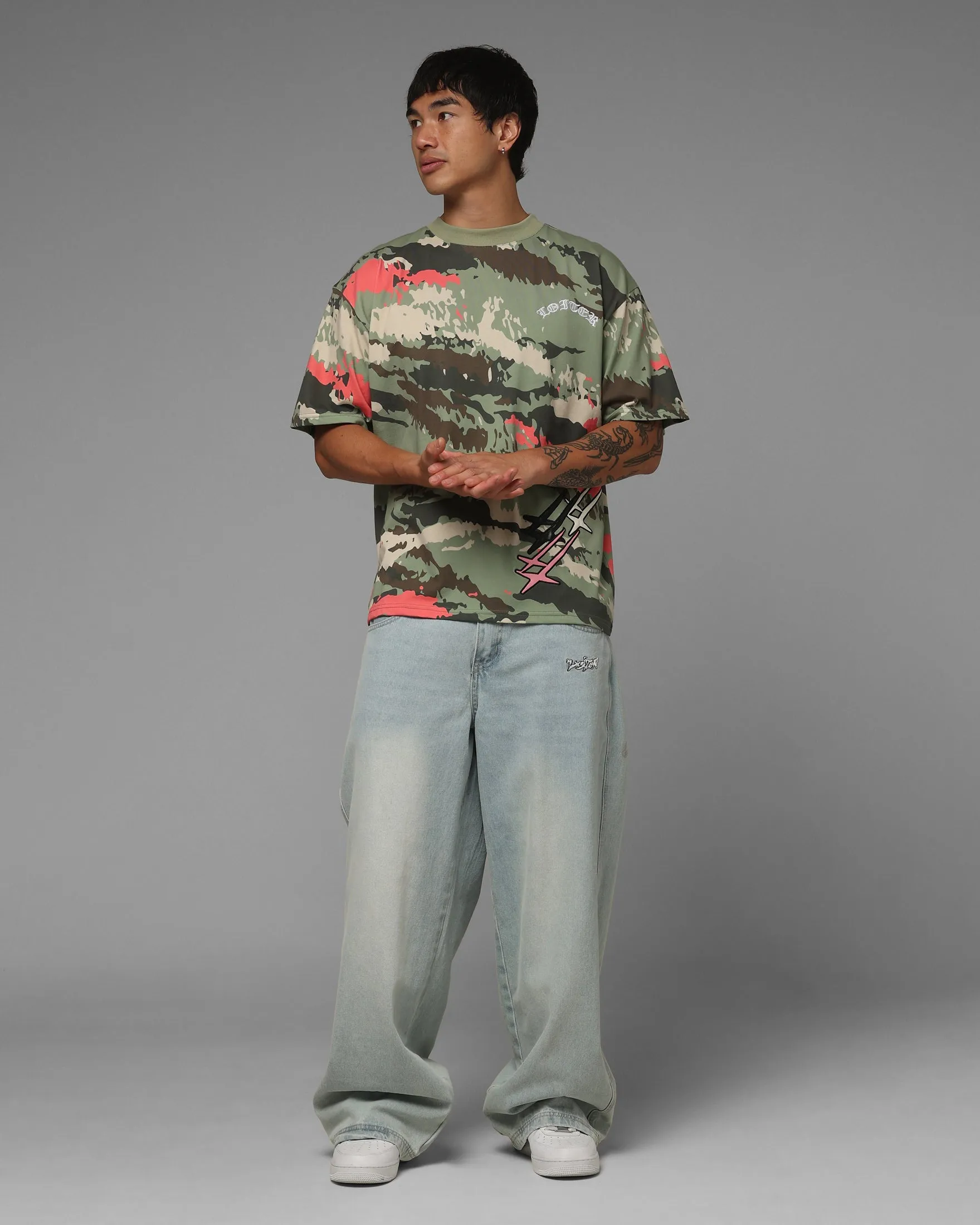 Loiter Hybrid Patch T-Shirt Camo sold by Culture Kings product image thumbnail 4