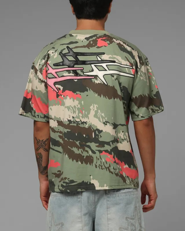 Loiter Hybrid Patch T-Shirt Camo made by Culture Kings