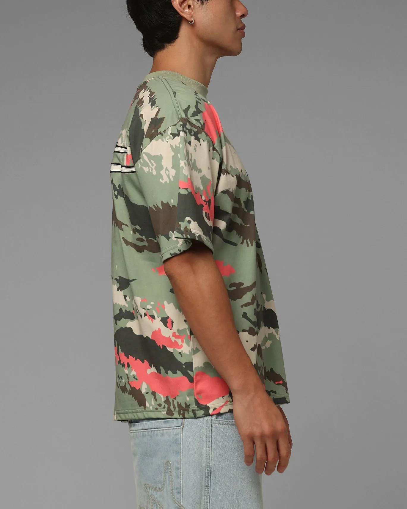 Loiter Hybrid Patch T-Shirt Camo sold by Culture Kings product image thumbnail 5