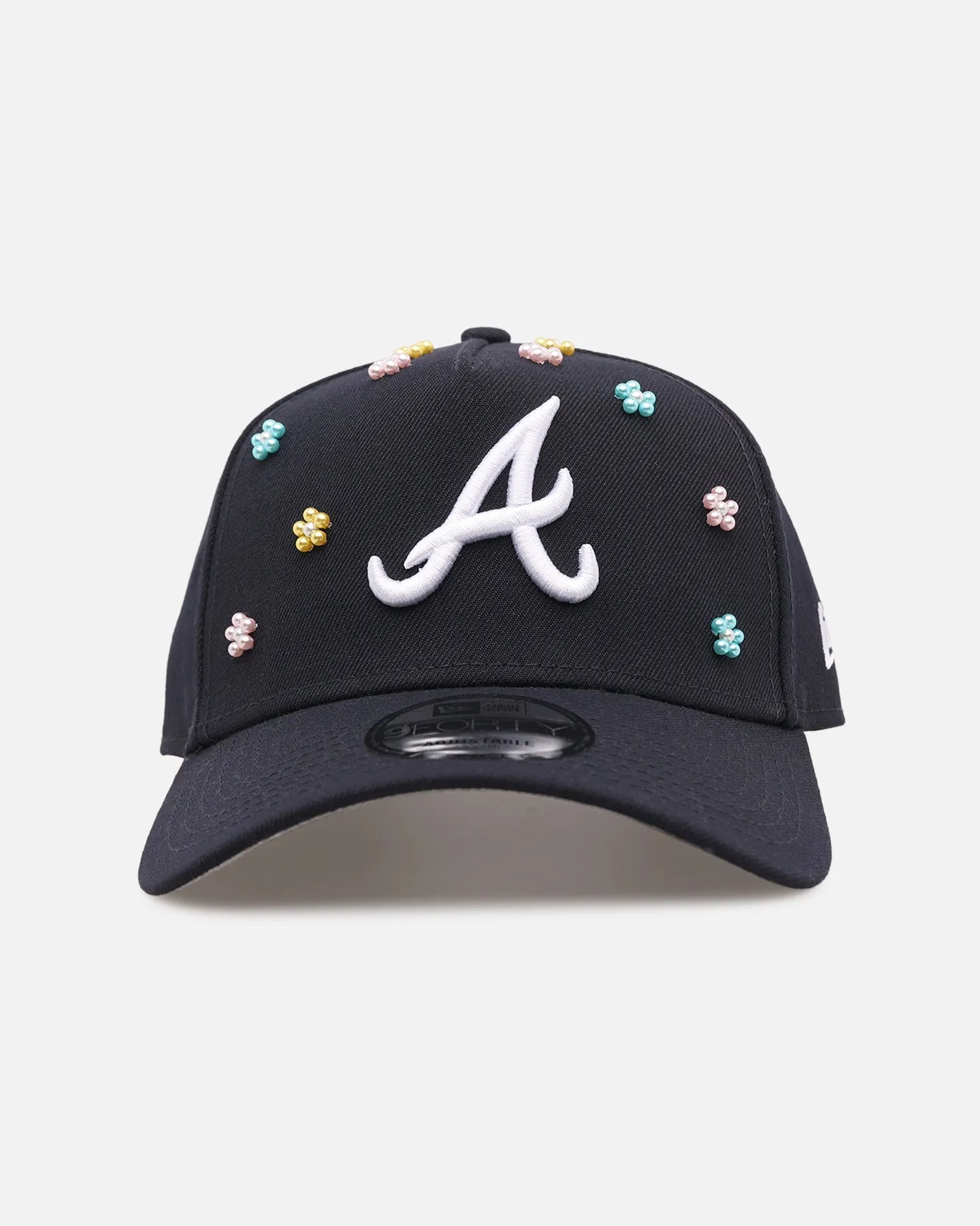 New Era Atlanta Braves 'Summer Flowers 2.0' 9FORTY A-Frame Snapback Official Team Color sold by Culture Kings